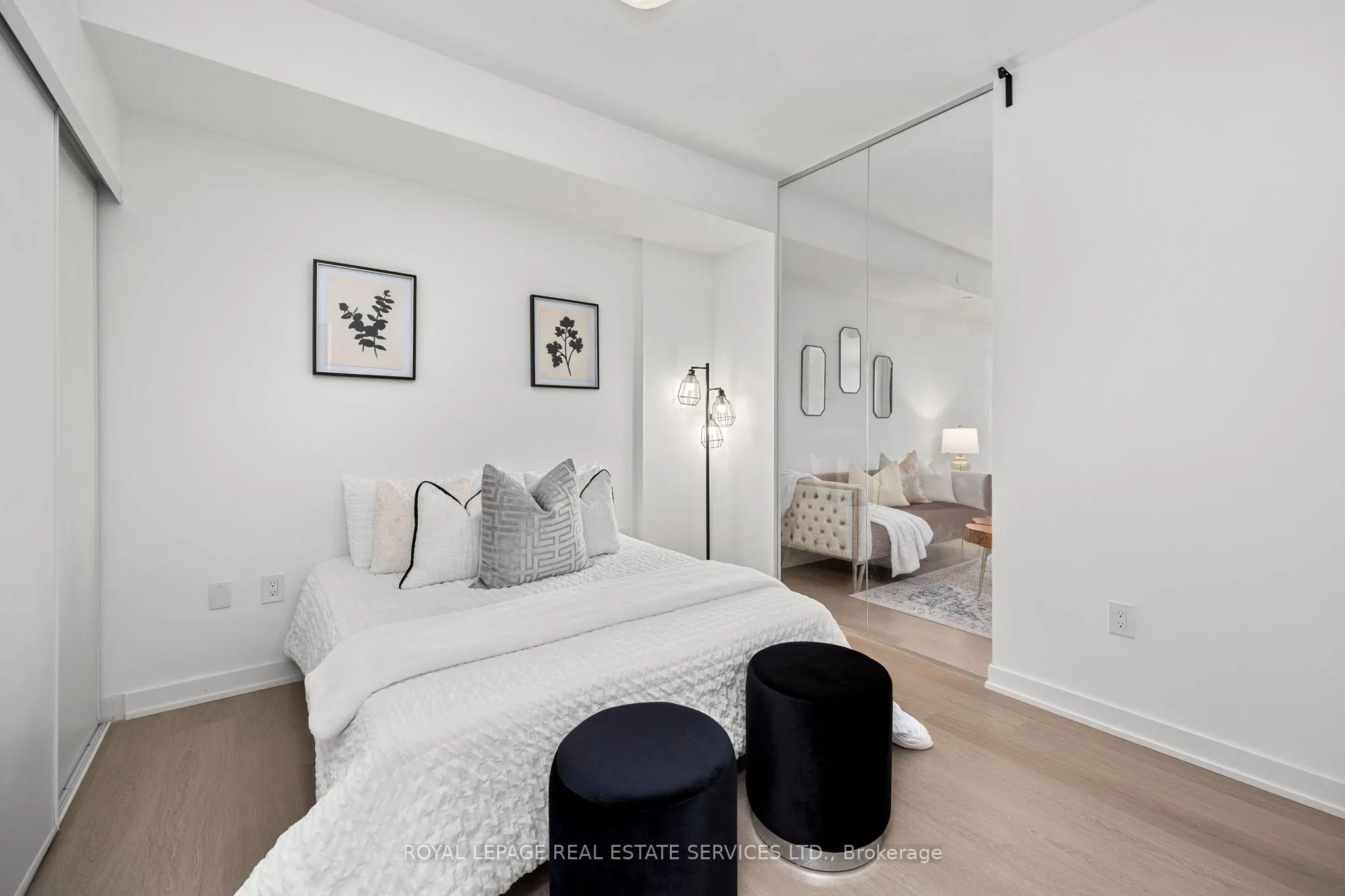 859 The Queensway, #708