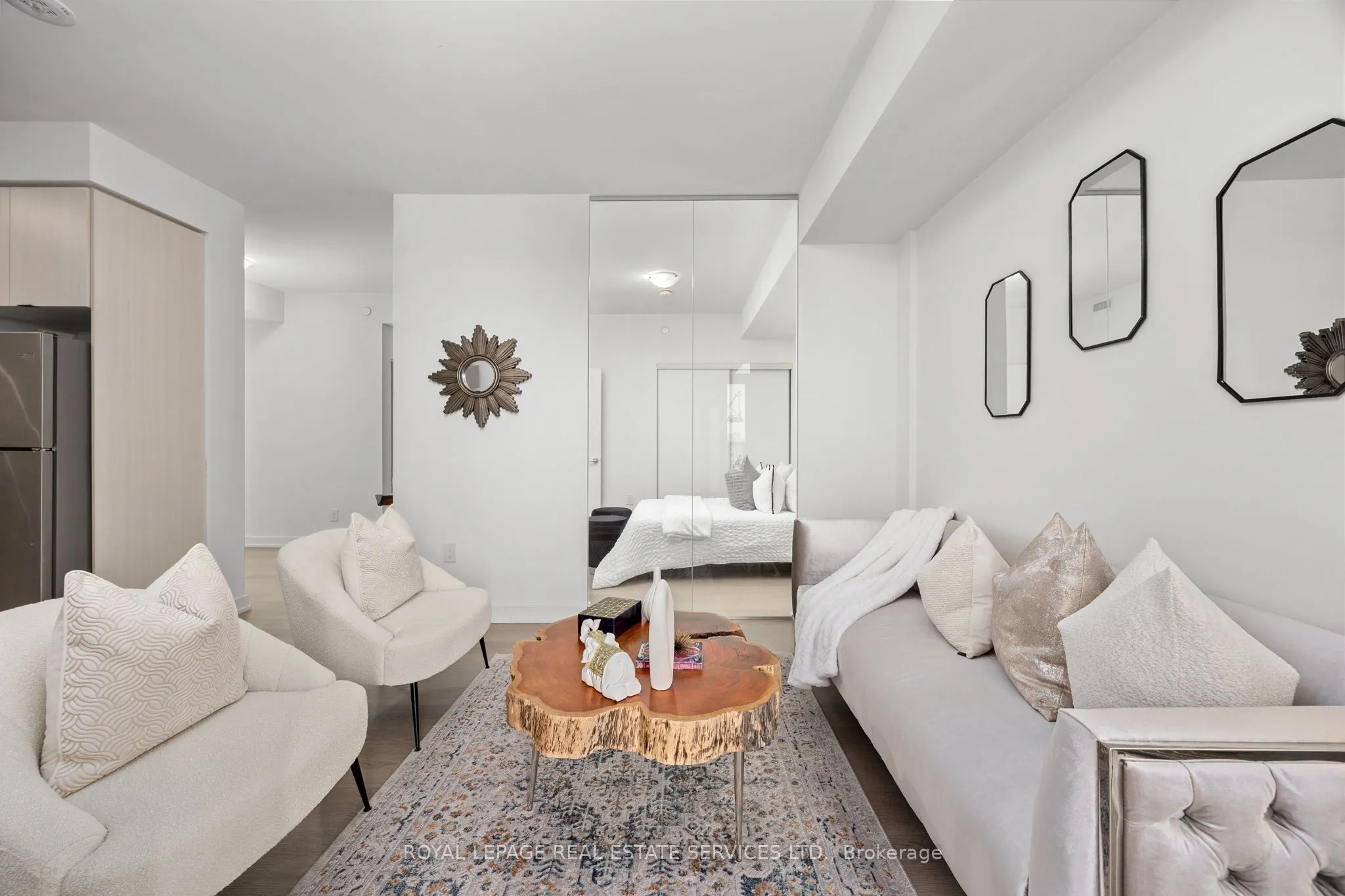 859 The Queensway, #708