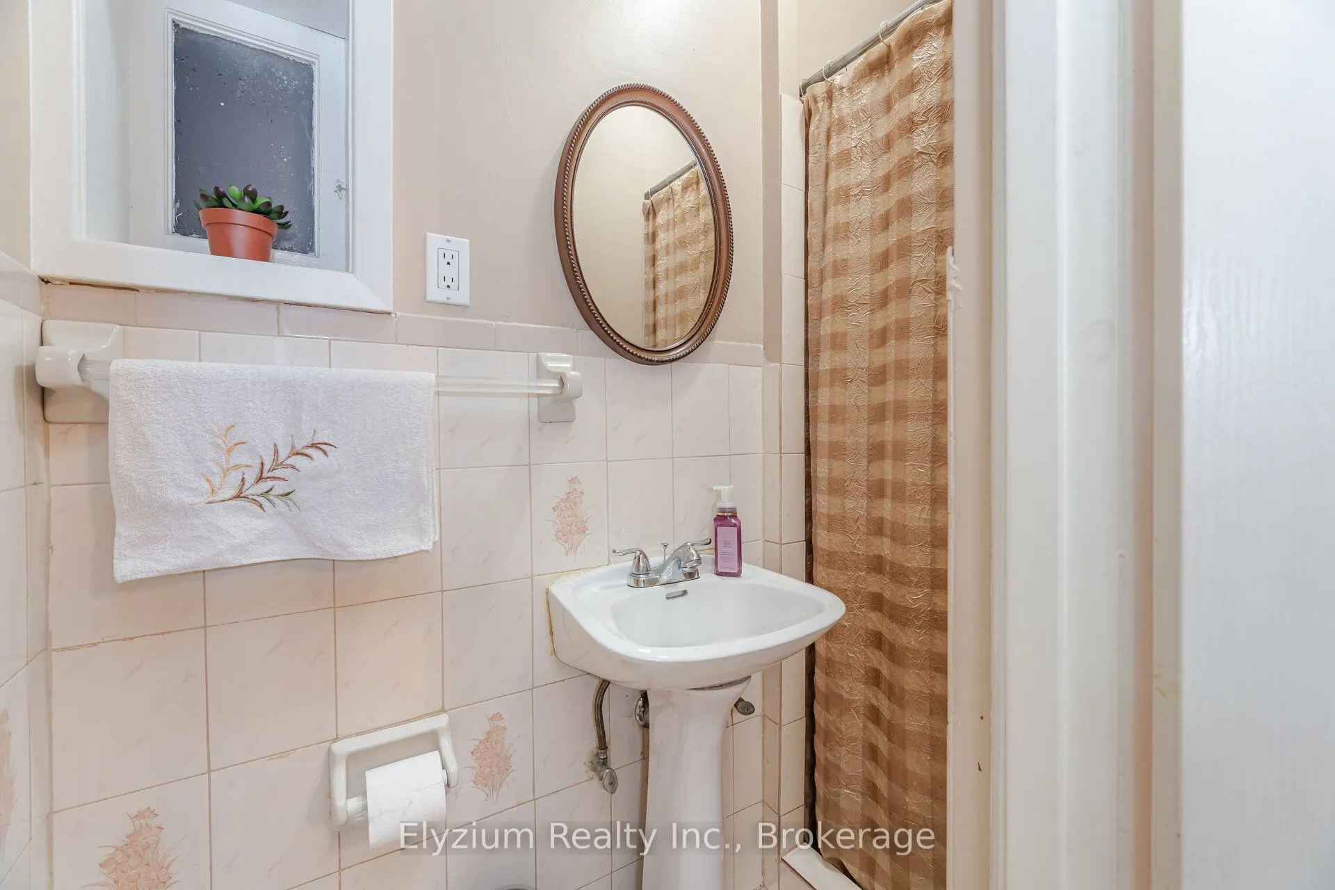 115 Hatherley Road