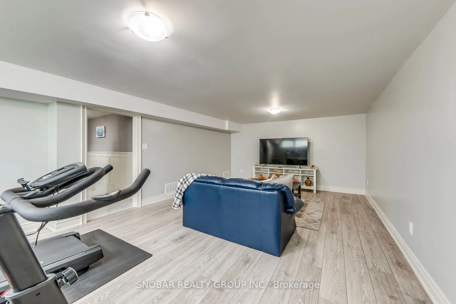 44 Arkley Crescent