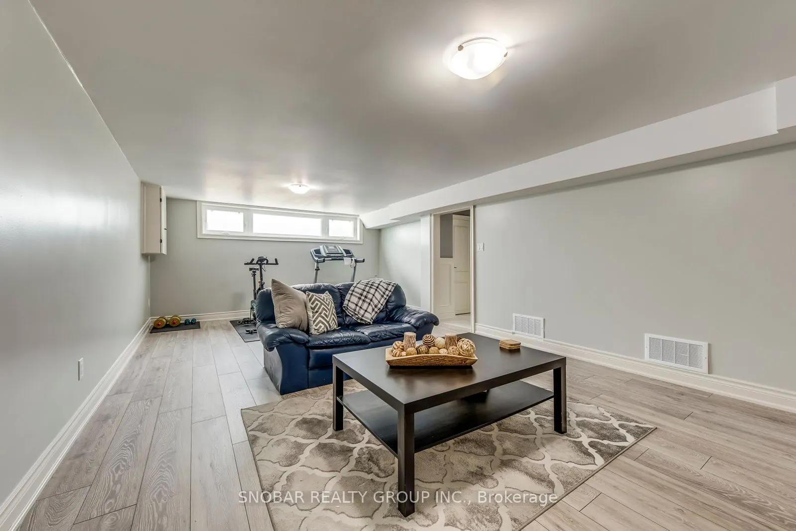44 Arkley Crescent
