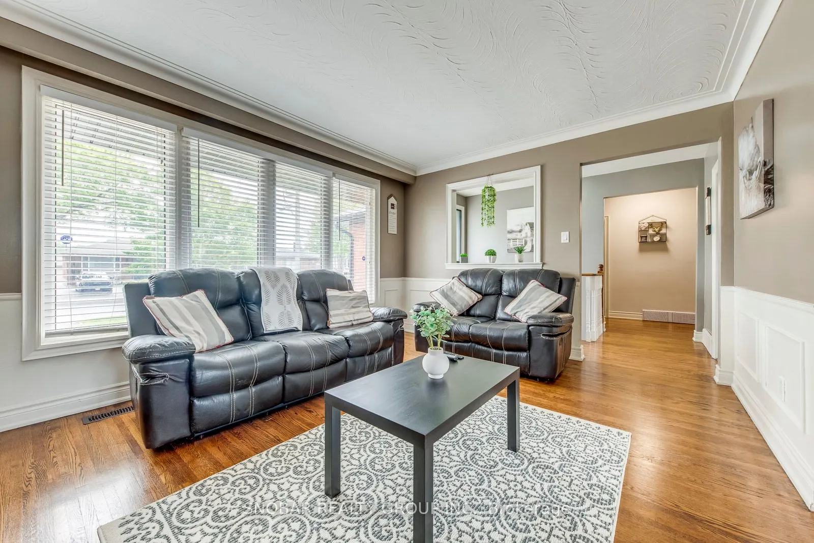 44 Arkley Crescent