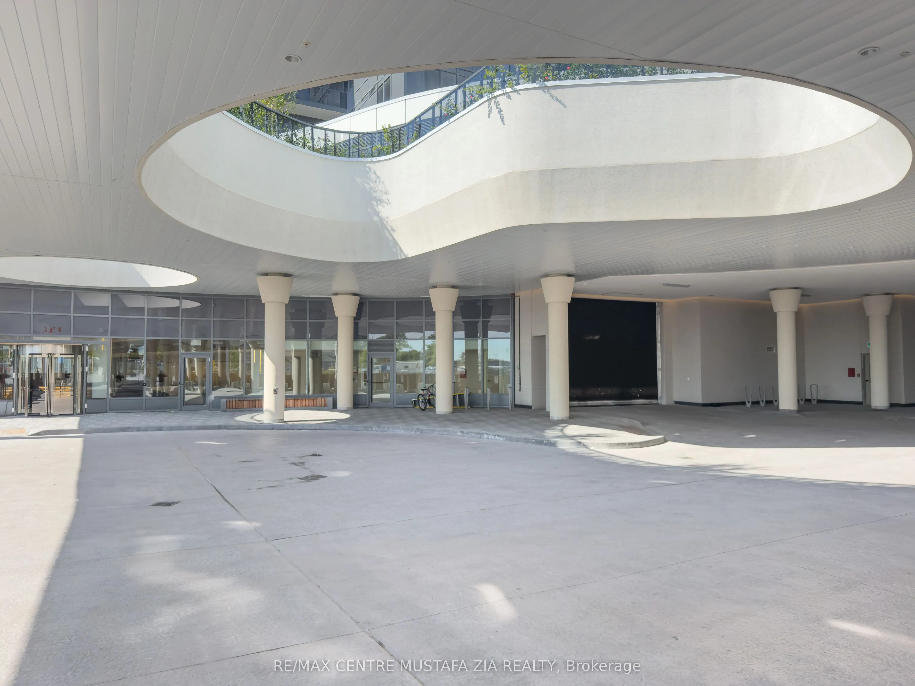 5105 Hurontario Street, #103