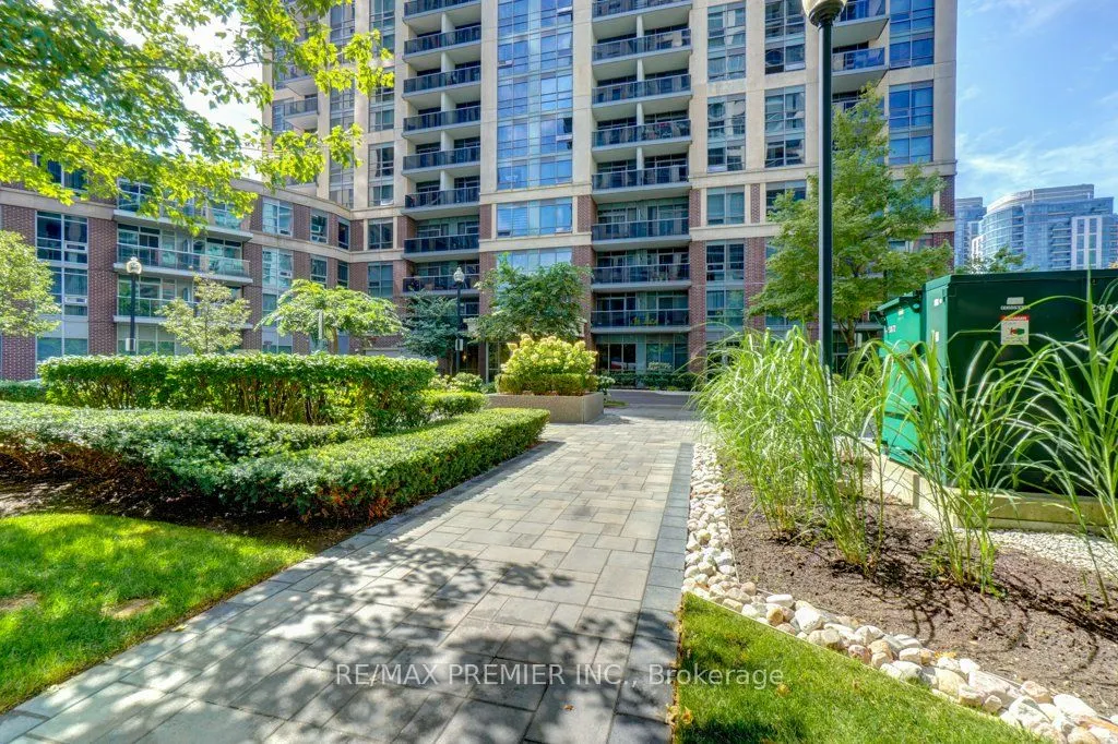 1 Michael Power Place, #1007