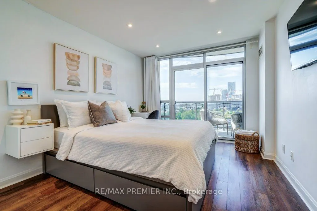 1 Michael Power Place, #1007