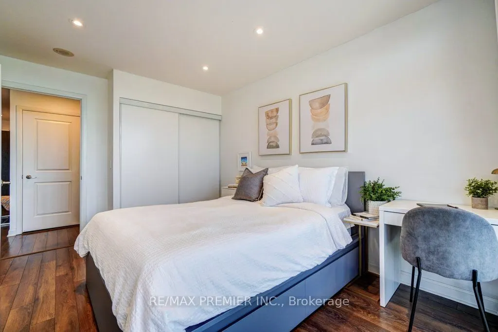 1 Michael Power Place, #1007