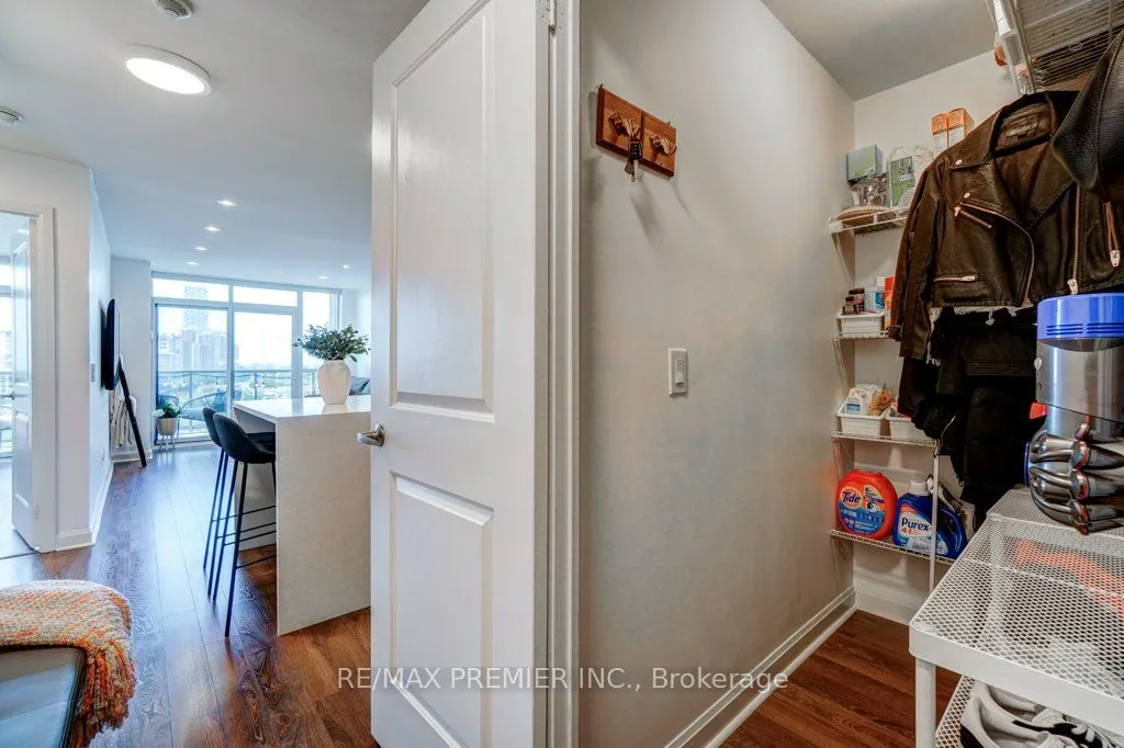 1 Michael Power Place, #1007