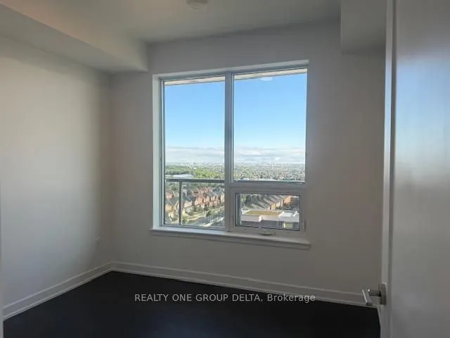 5081 Hurontario Street, #1102