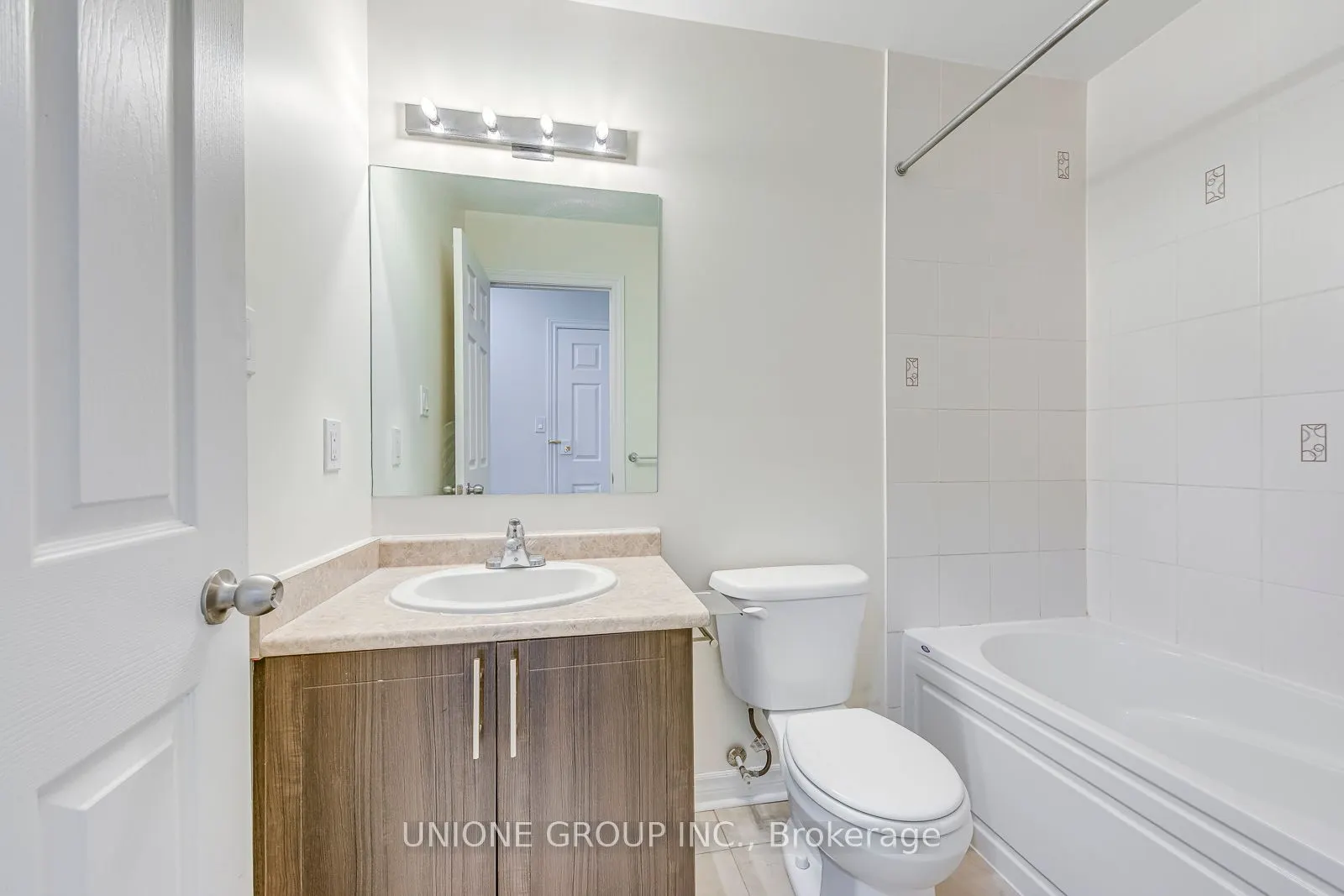 2420 Baronwood Drive, #34-03
