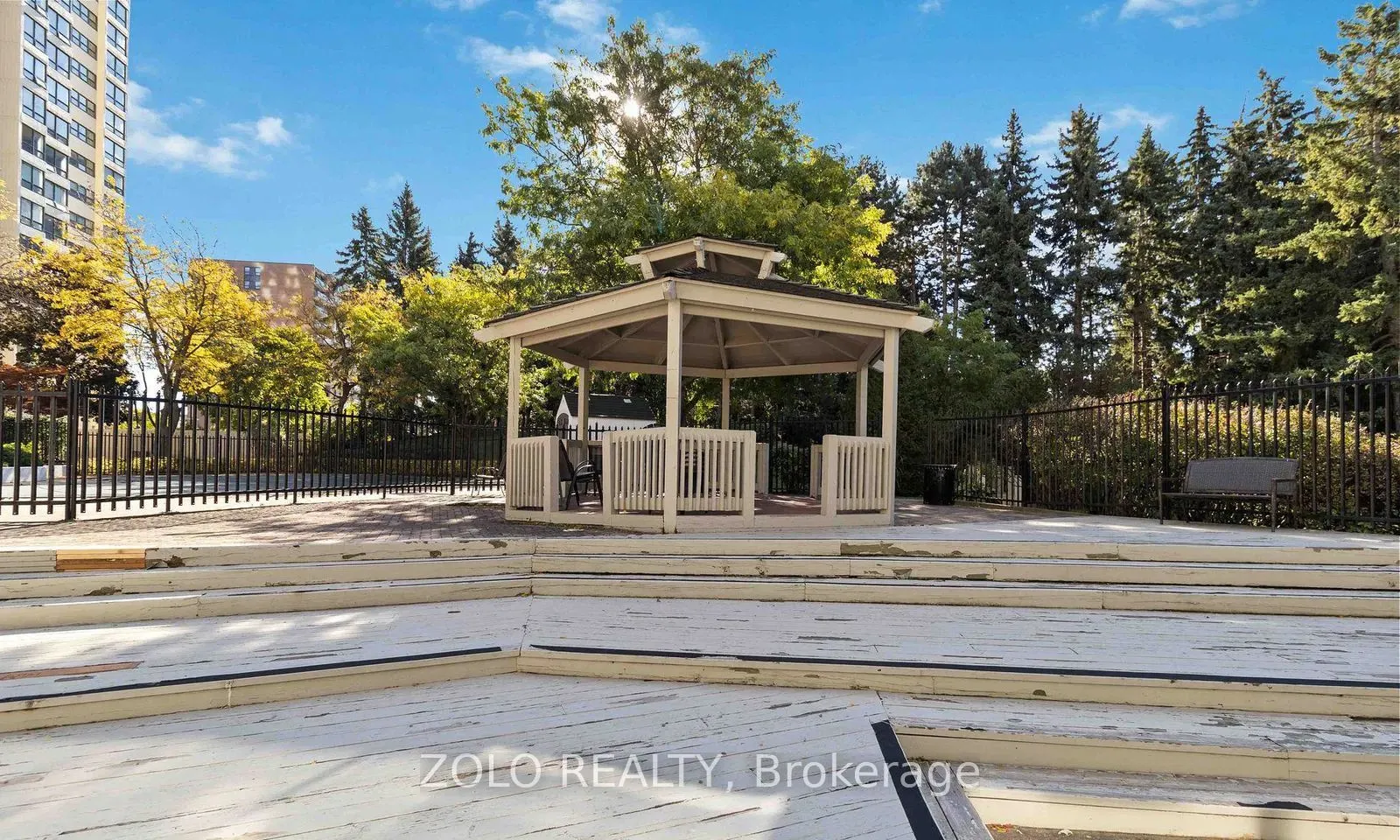8 Lisa Street, #804