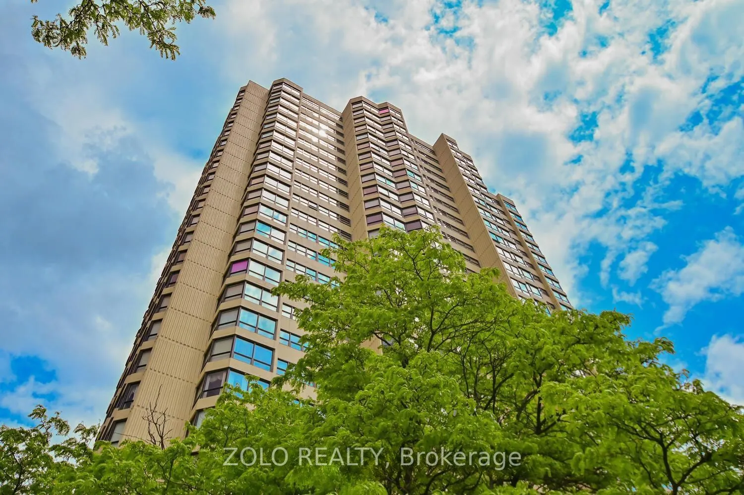 8 Lisa Street, #804