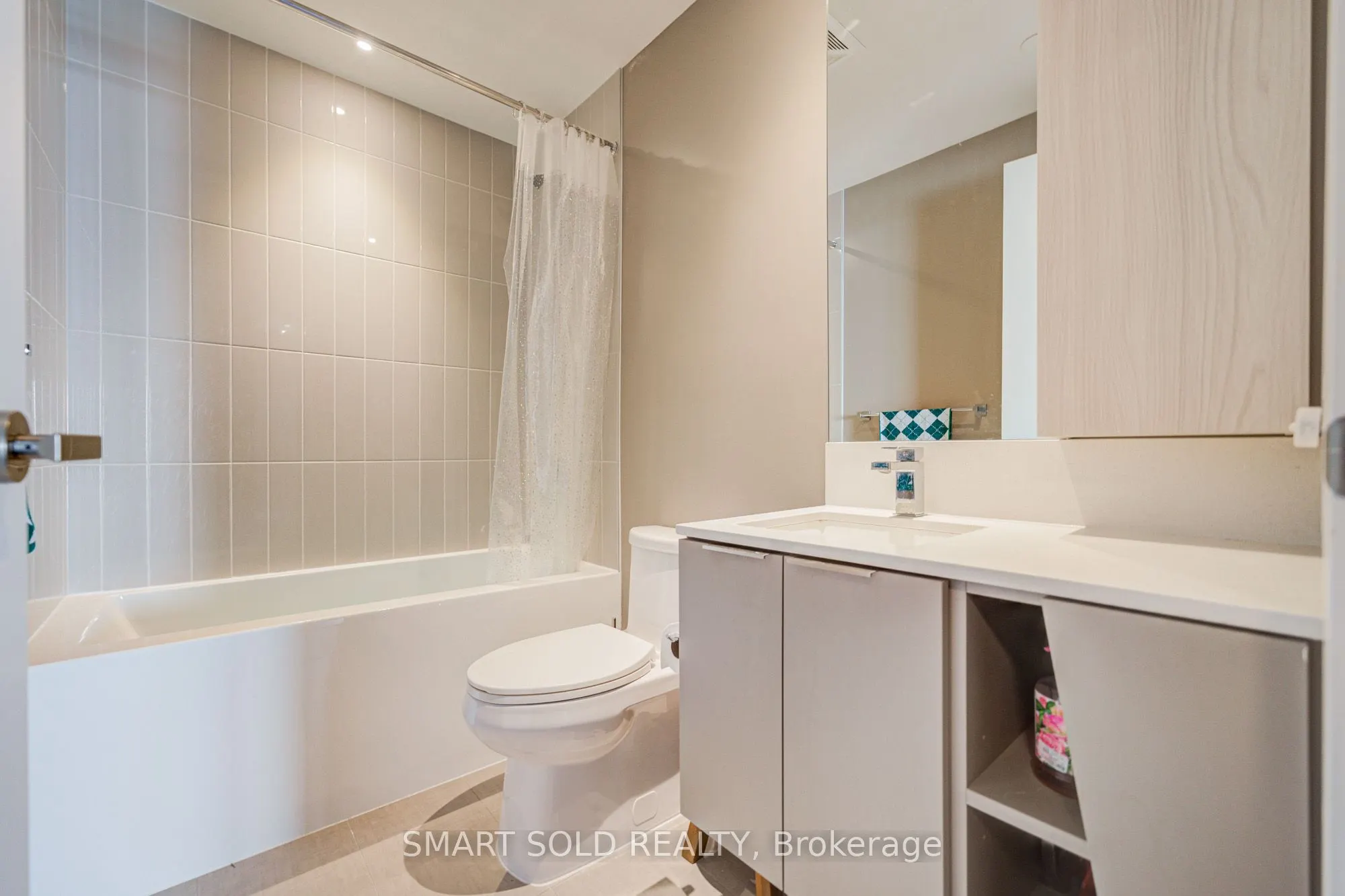3900 Confederation Parkway, #4504