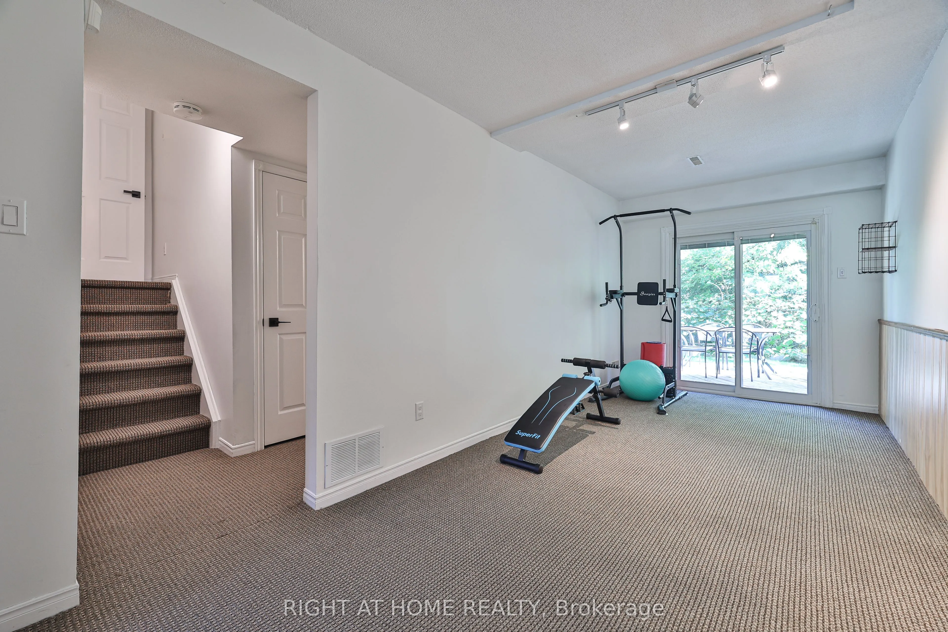 4635 Regents Terrace, #61