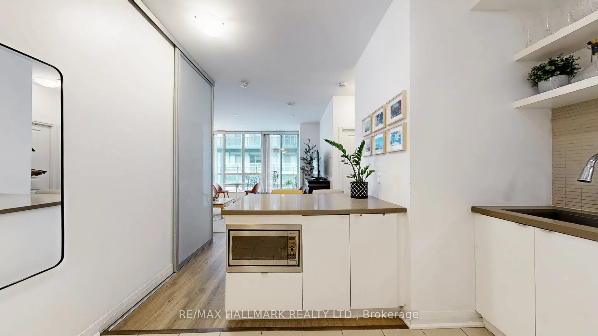 60 Annie Craig Drive, #1008