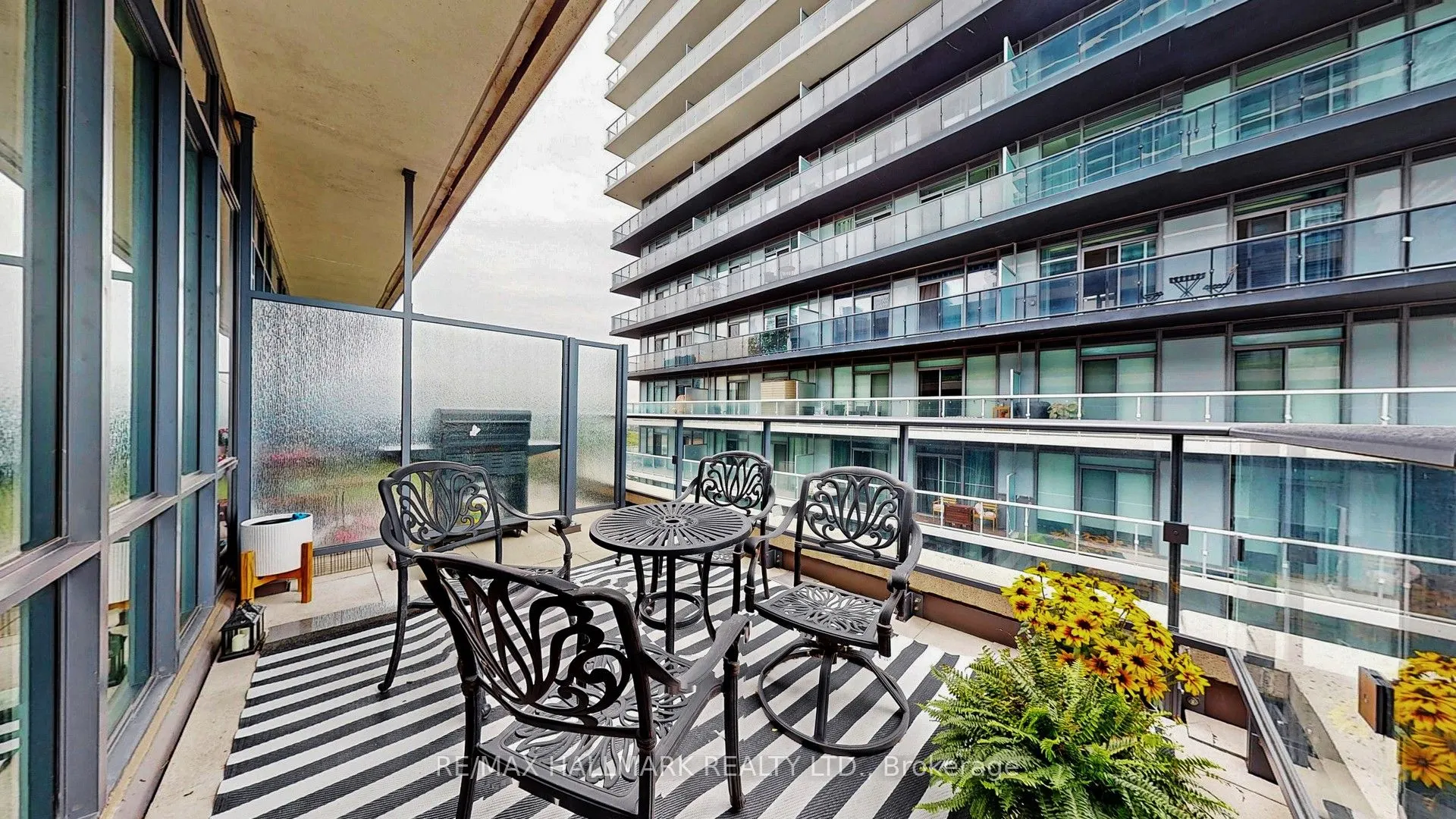 60 Annie Craig Drive, #1008