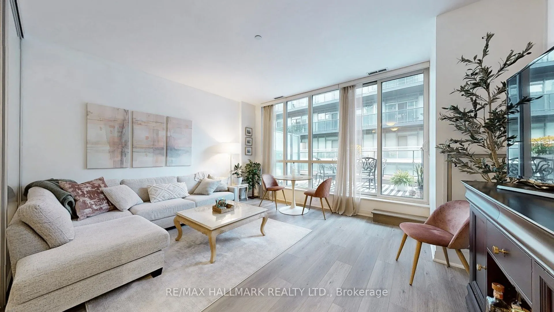 60 Annie Craig Drive, #1008