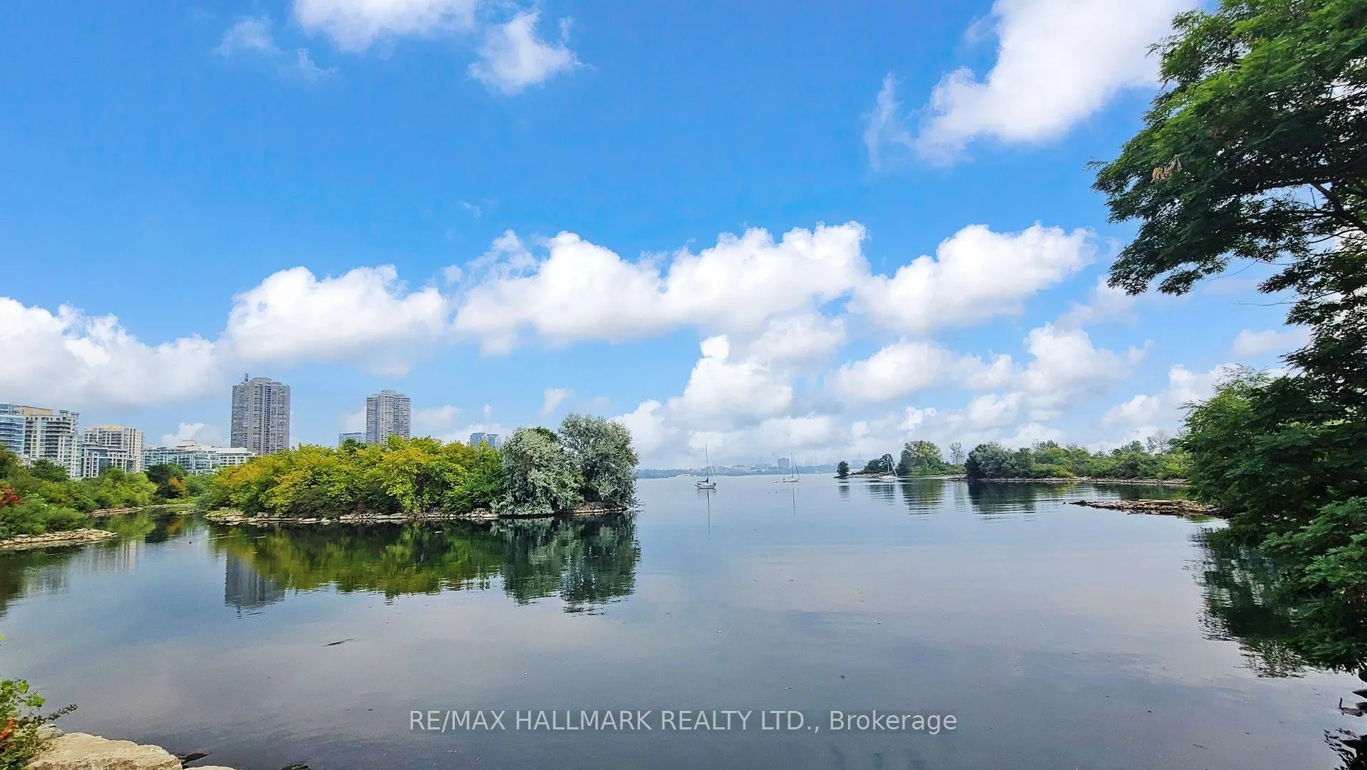 60 Annie Craig Drive, #1008