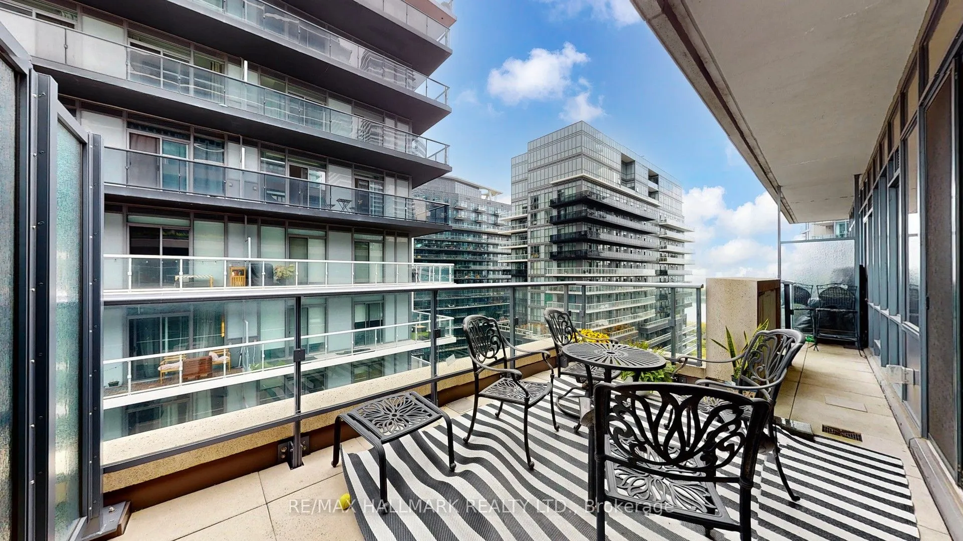 60 Annie Craig Drive, #1008