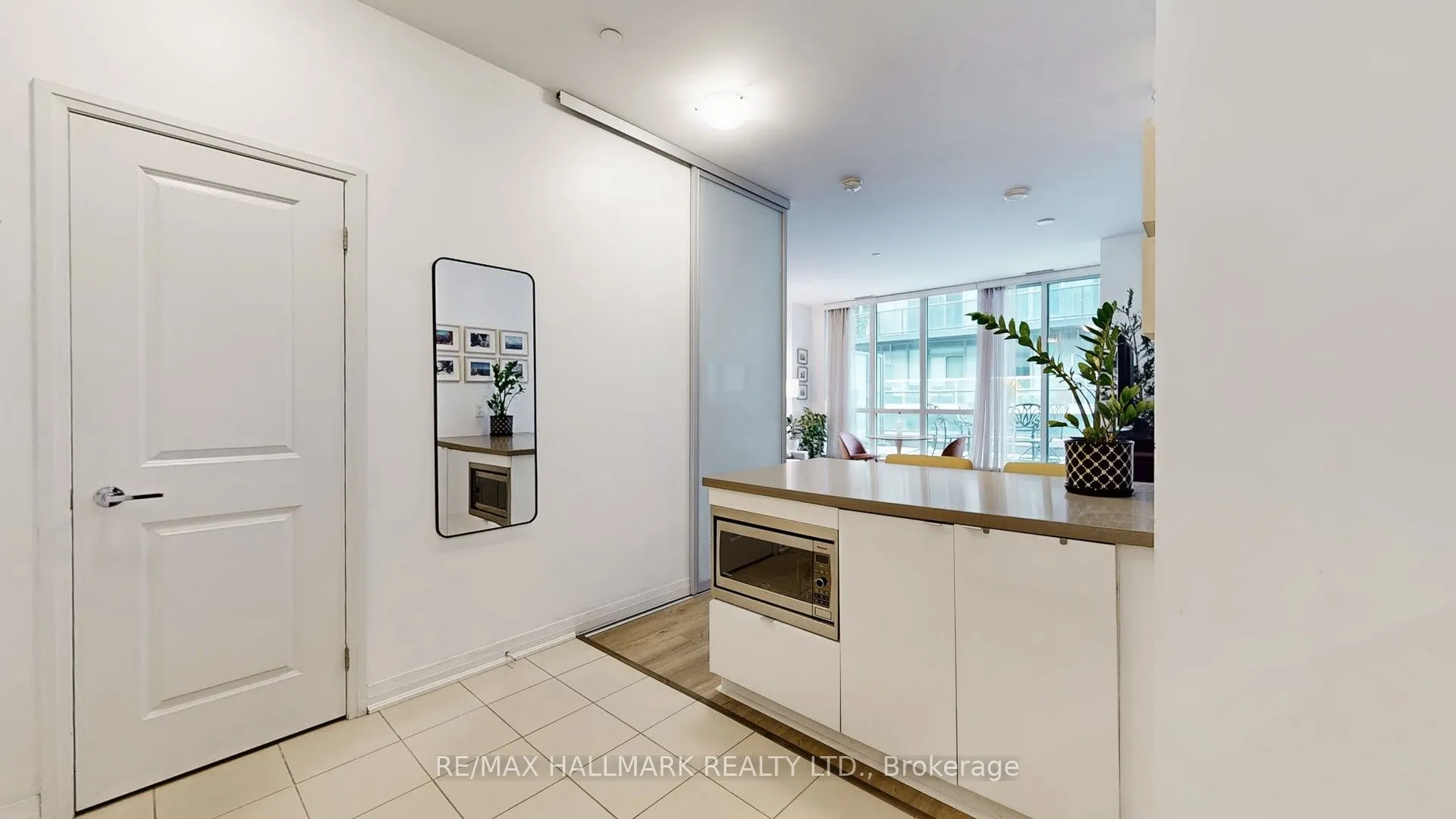 60 Annie Craig Drive, #1008