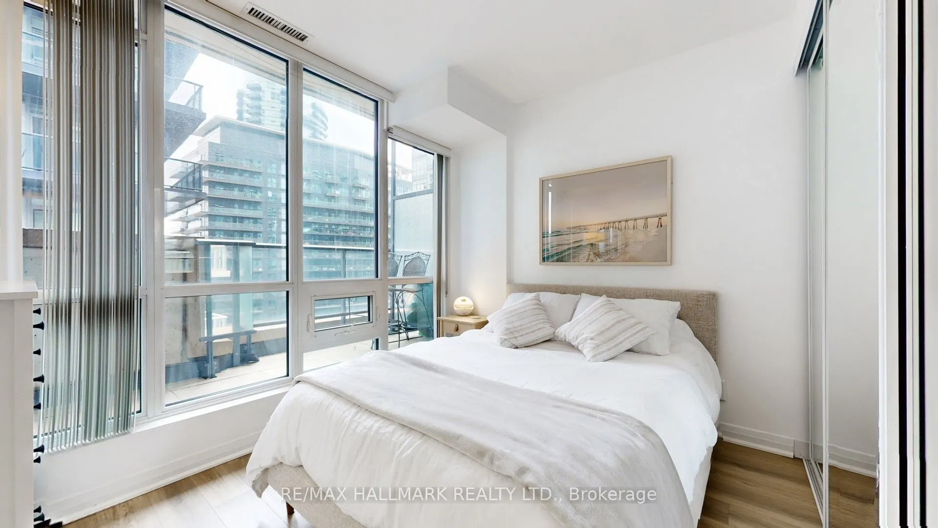 60 Annie Craig Drive, #1008
