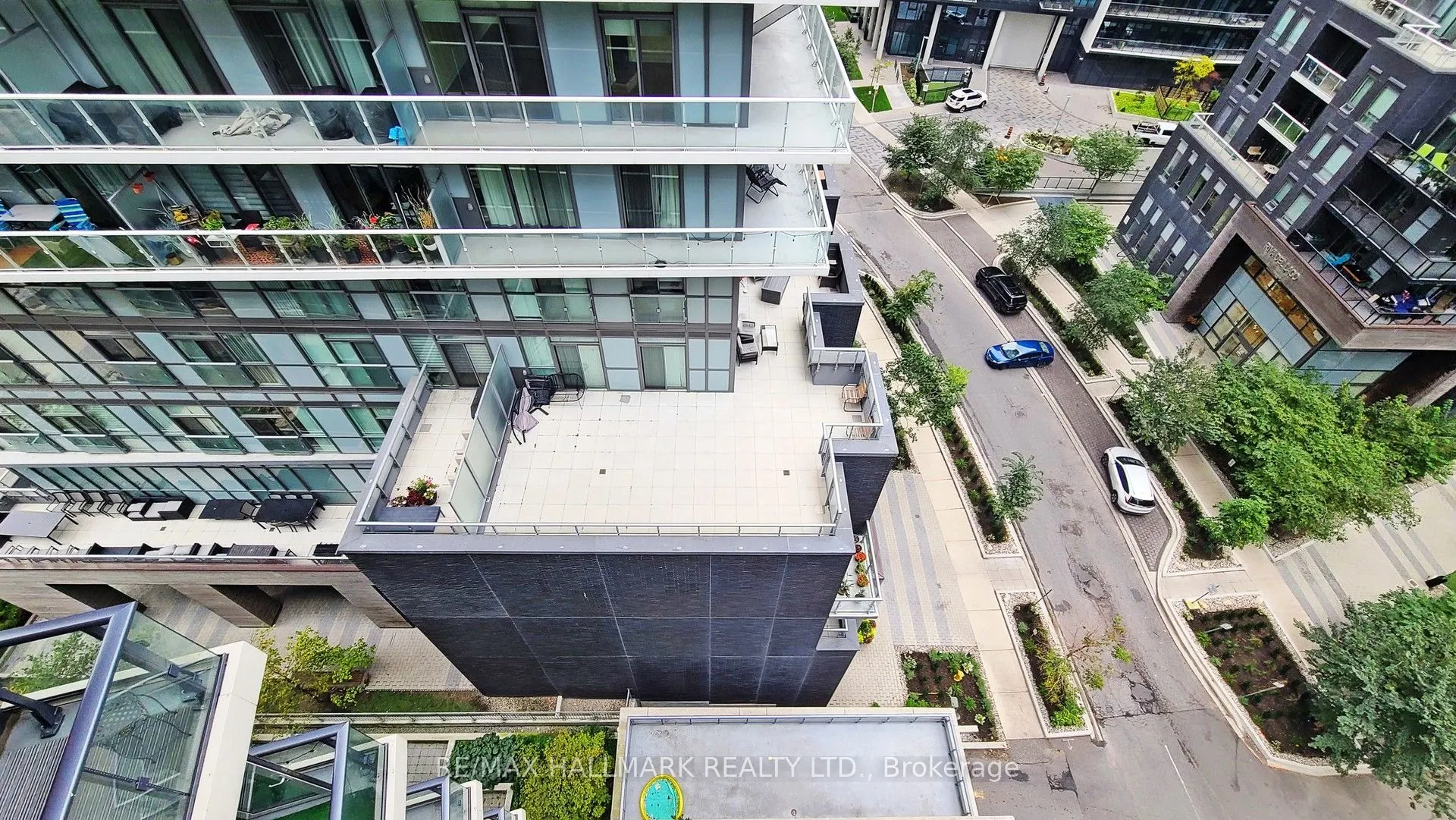 60 Annie Craig Drive, #1008