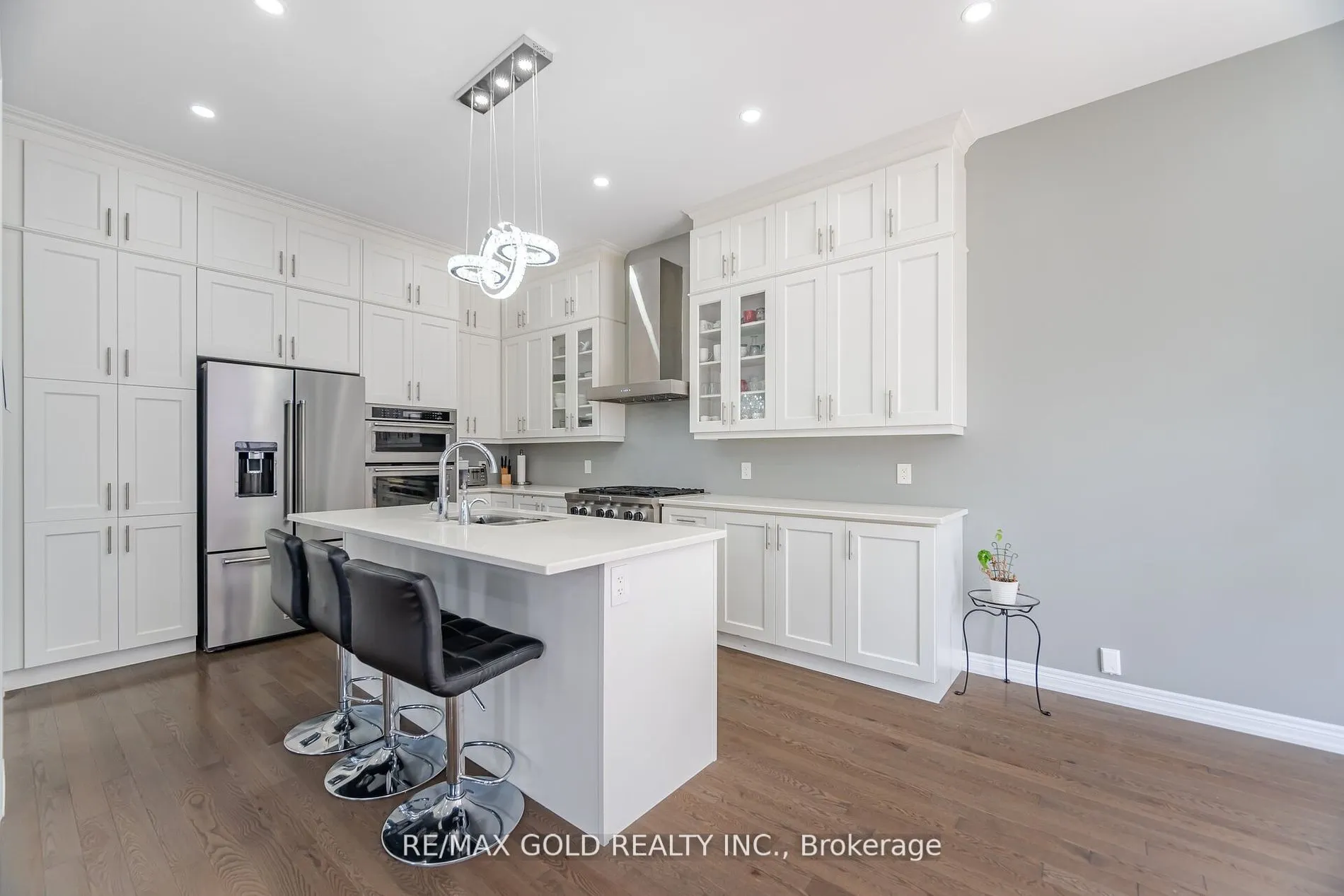 54 Ash Hill Avenue