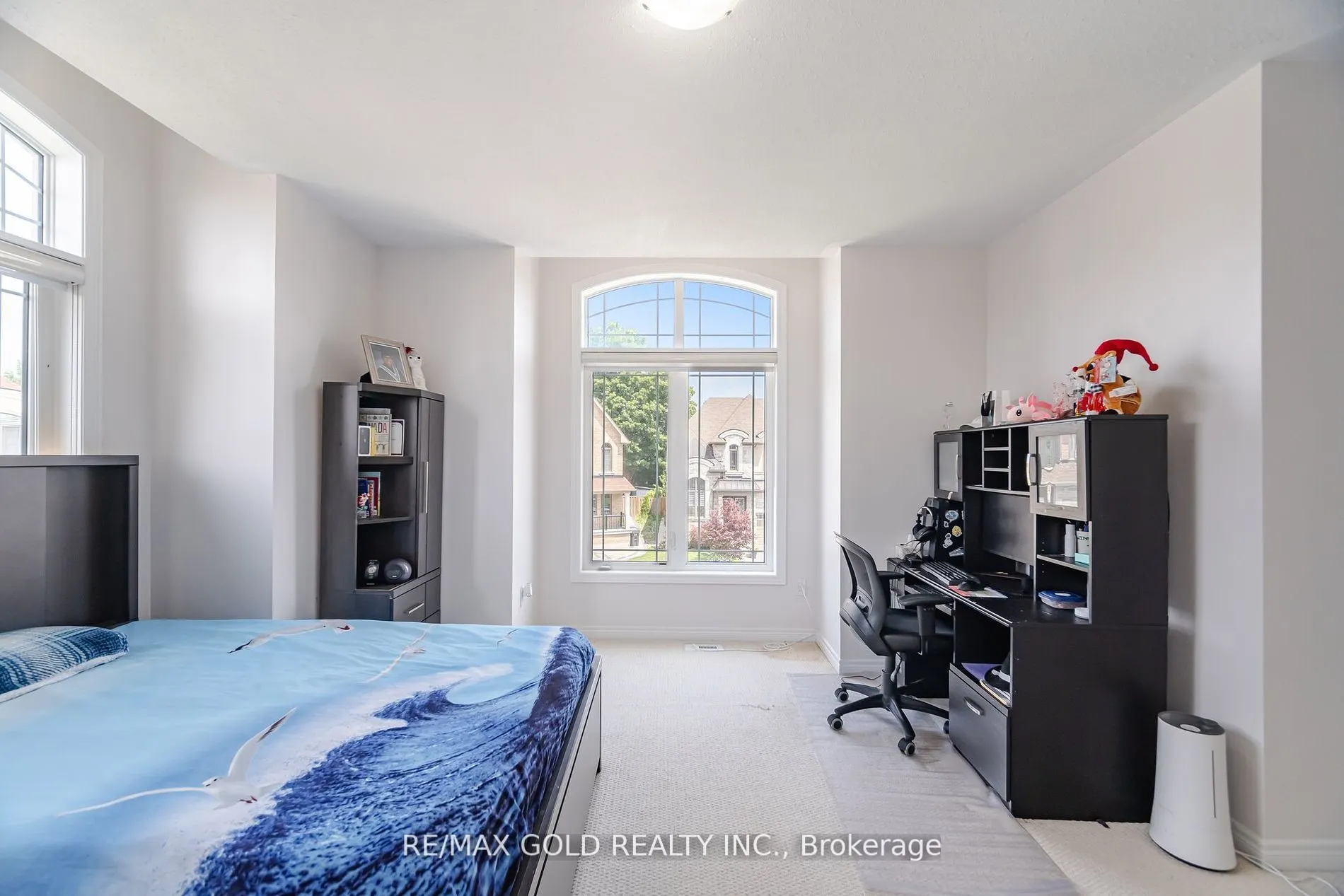 54 Ash Hill Avenue