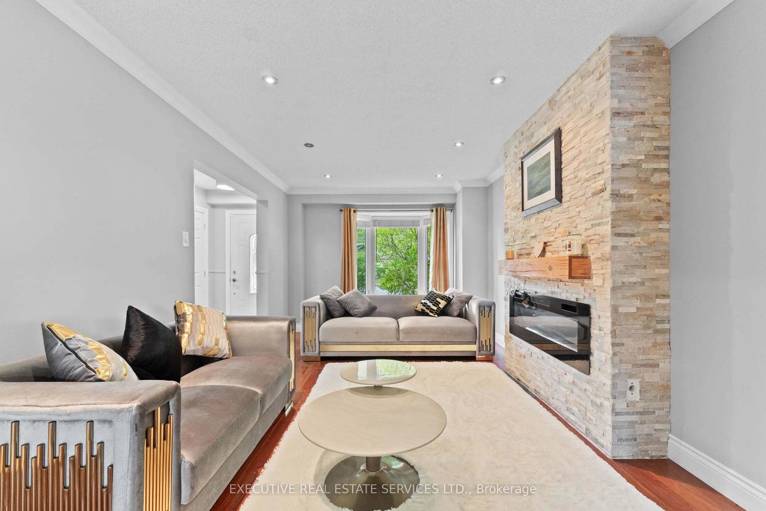 1342 Roylen Road