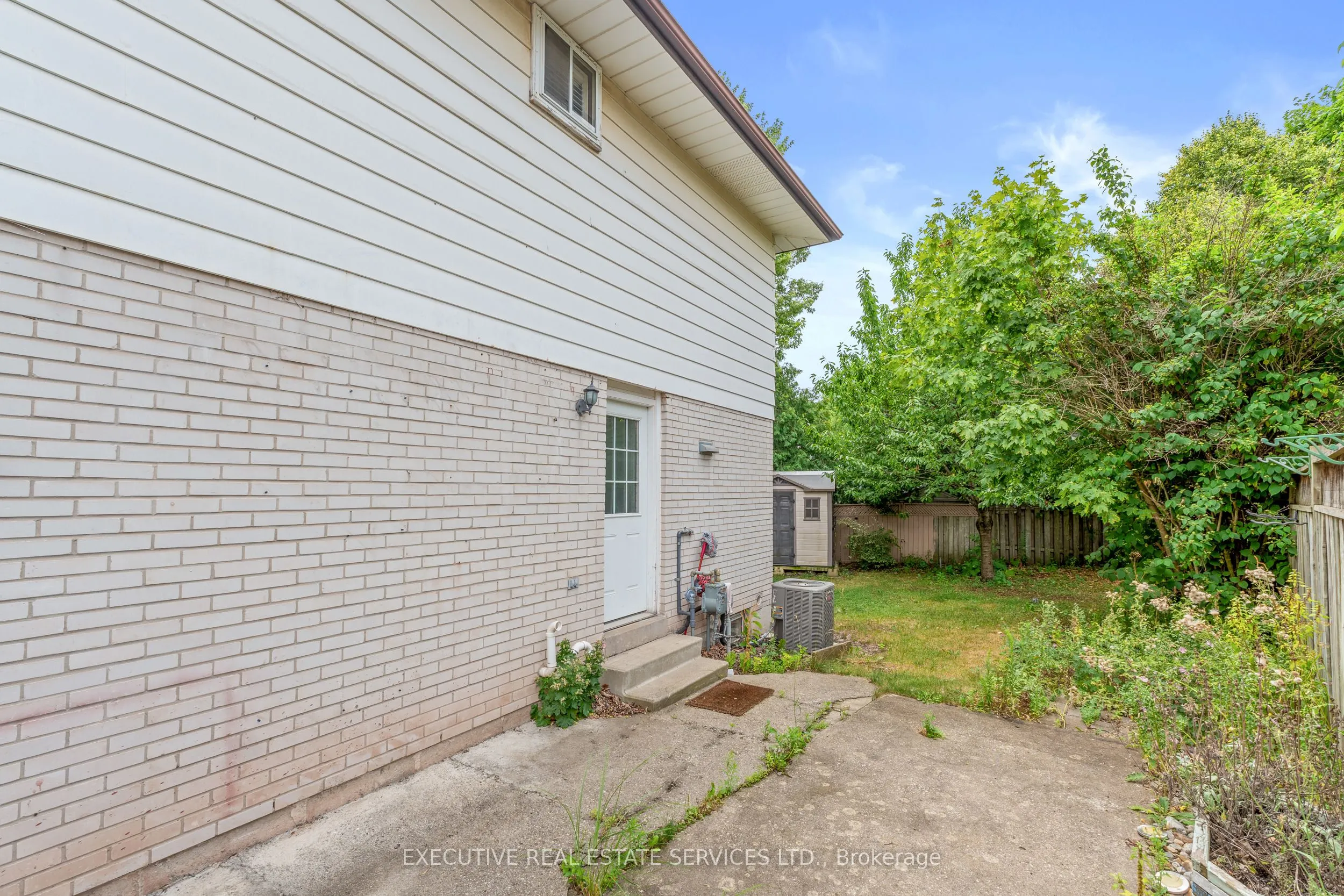 1342 Roylen Road