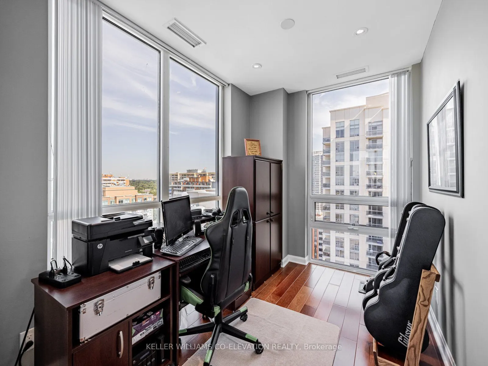 1 Michael Power Place, #PH9