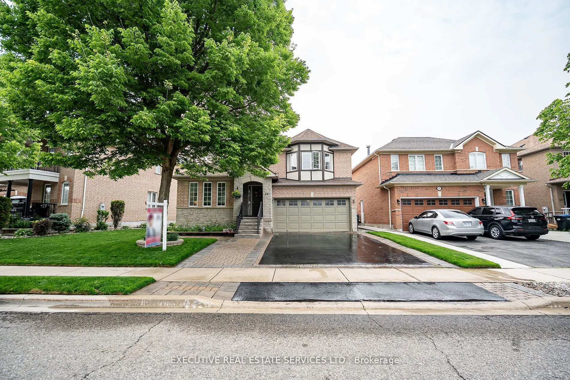 54 Woodvalley Drive