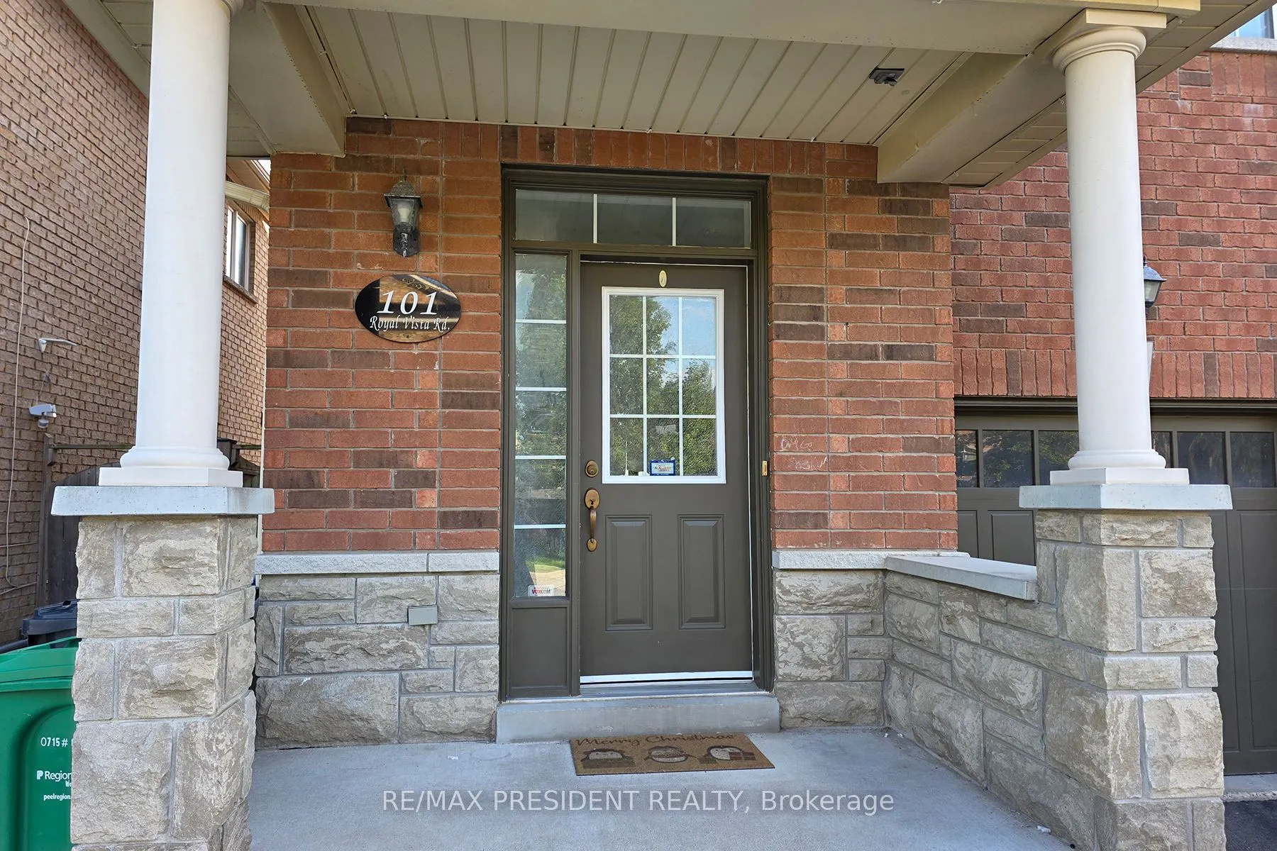 101 Royal Vista Road
