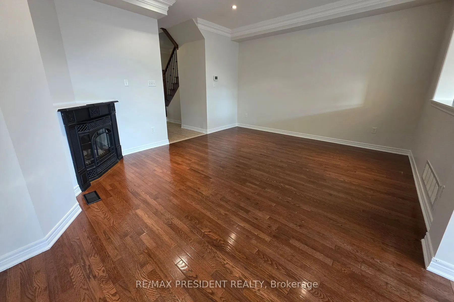 101 Royal Vista Road