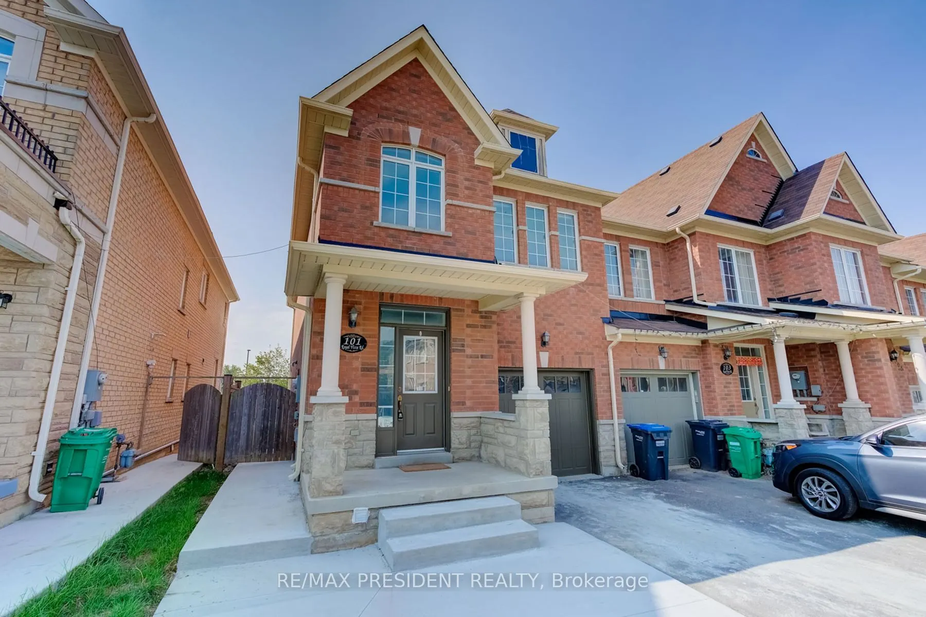 101 Royal Vista Road