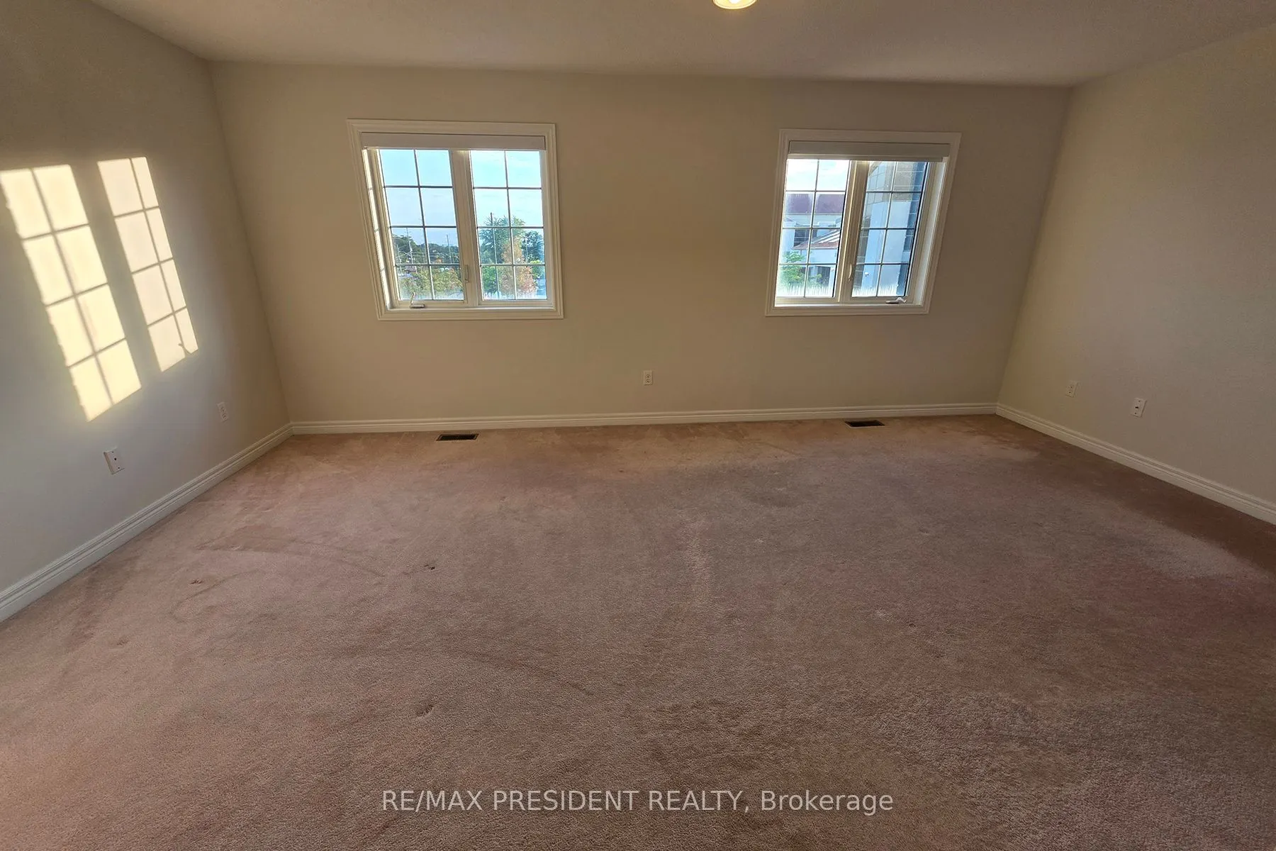 101 Royal Vista Road