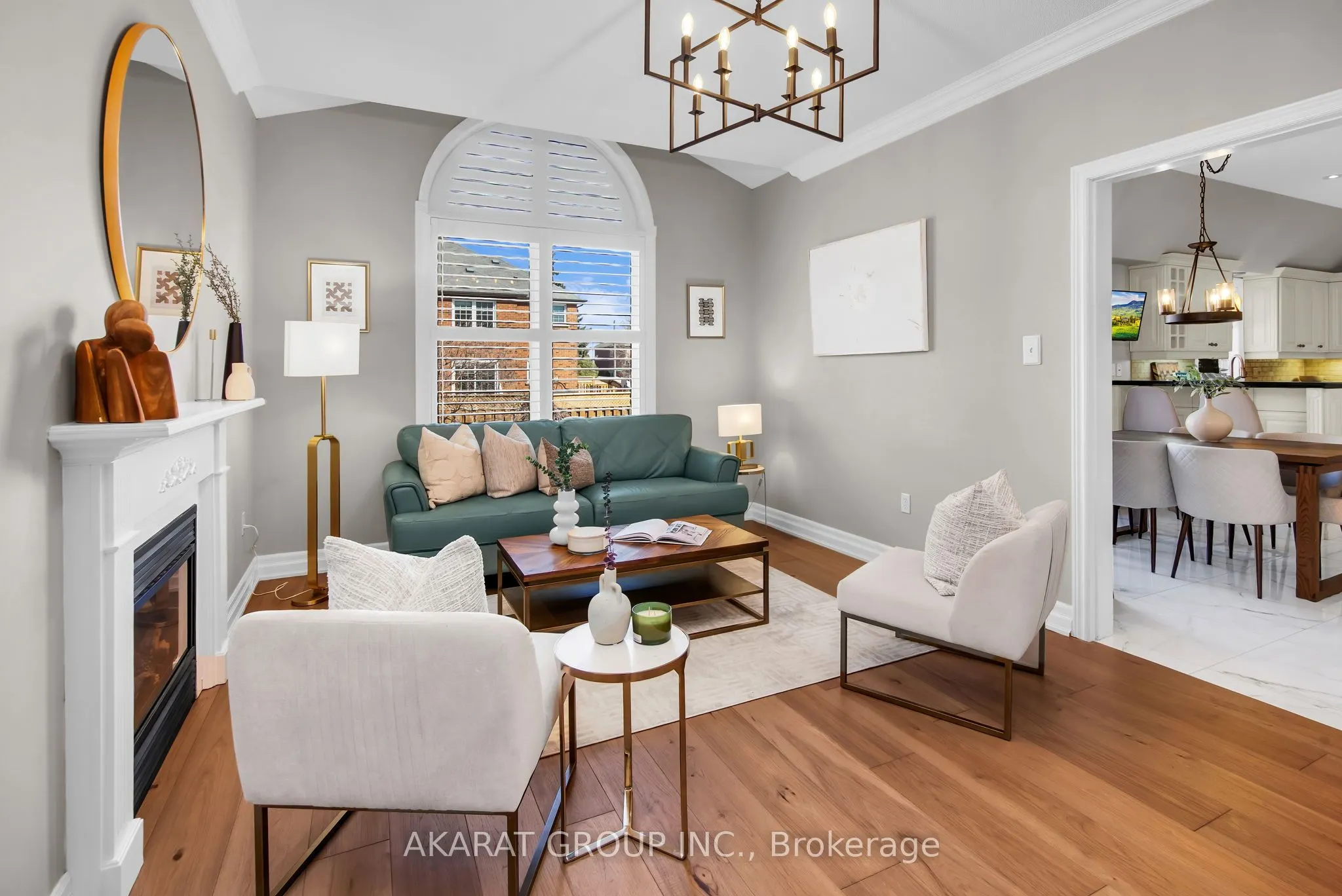 2113 Dalecroft Crescent