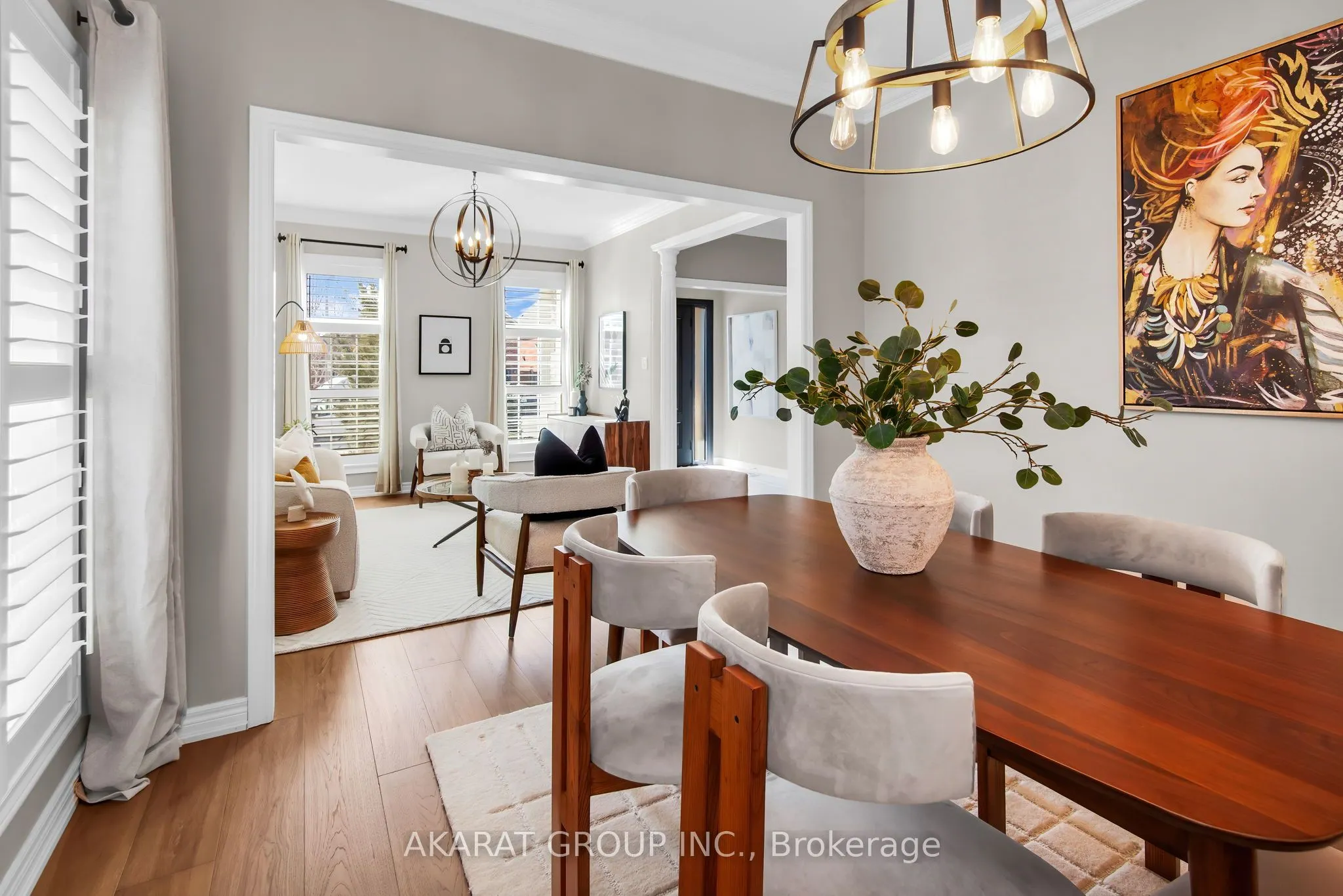 2113 Dalecroft Crescent