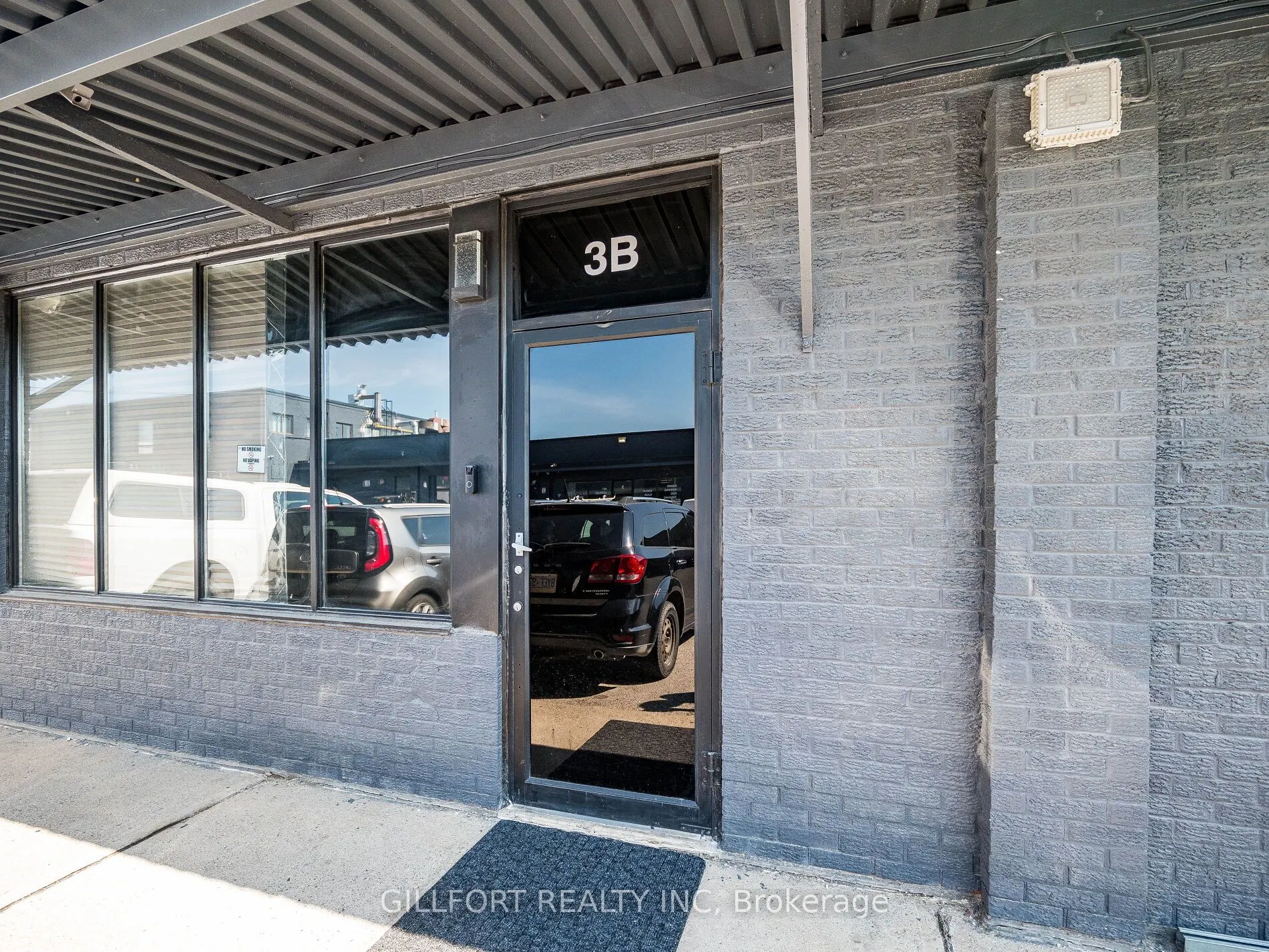 2630 Royal Windsor Drive, #3B