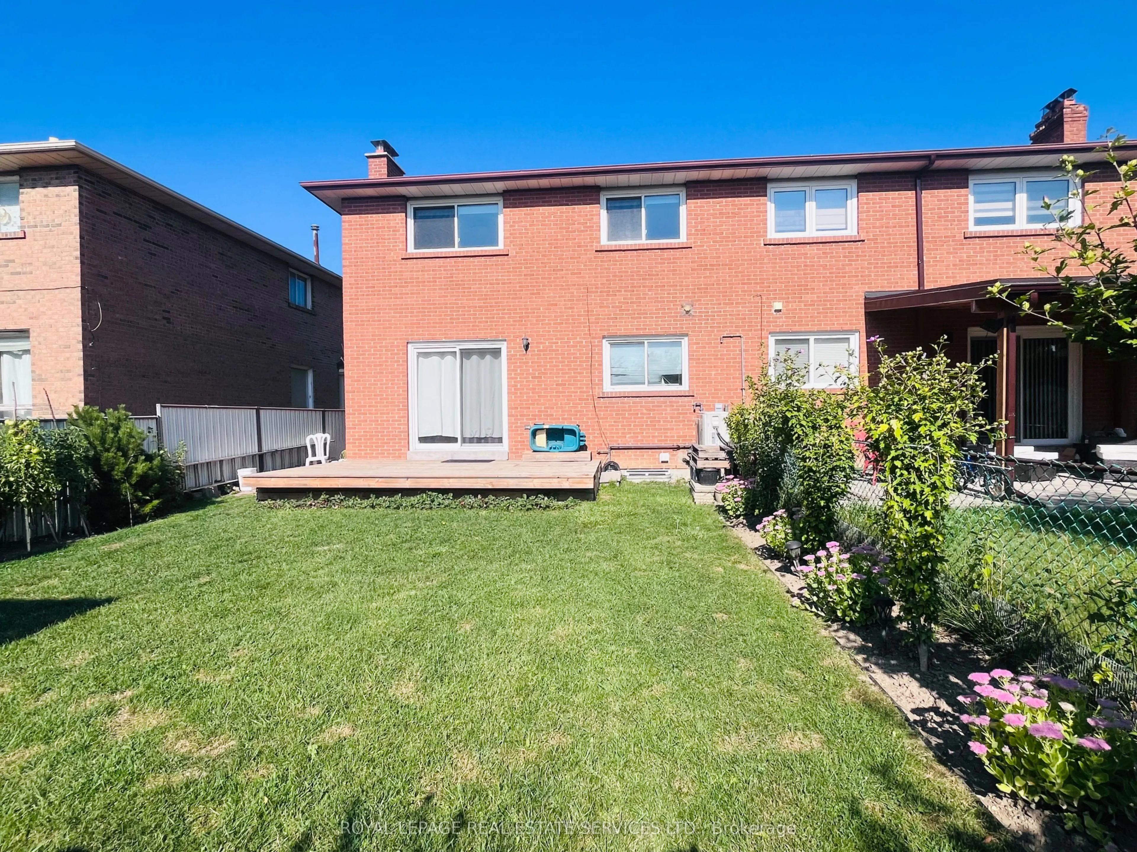 162 Chalfield Lane, #Upper
