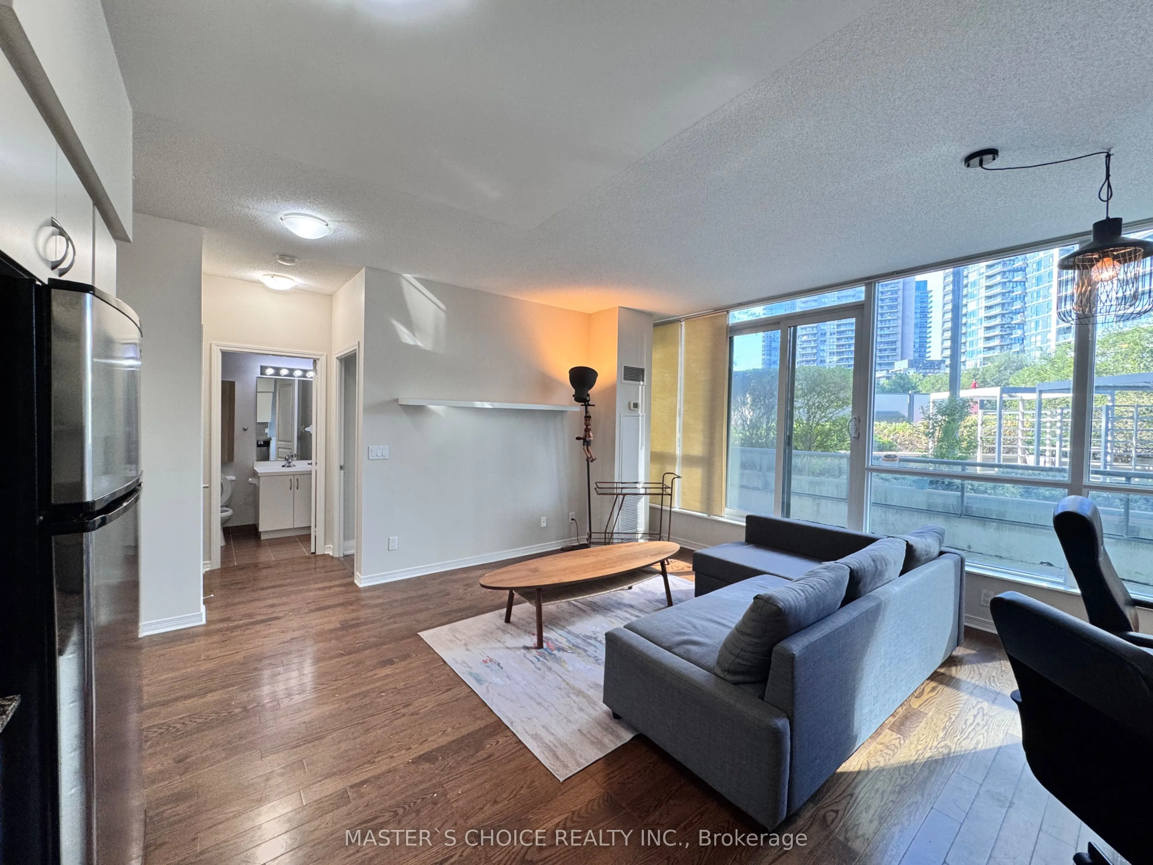 2230 Lake Shore Boulevard W, #210