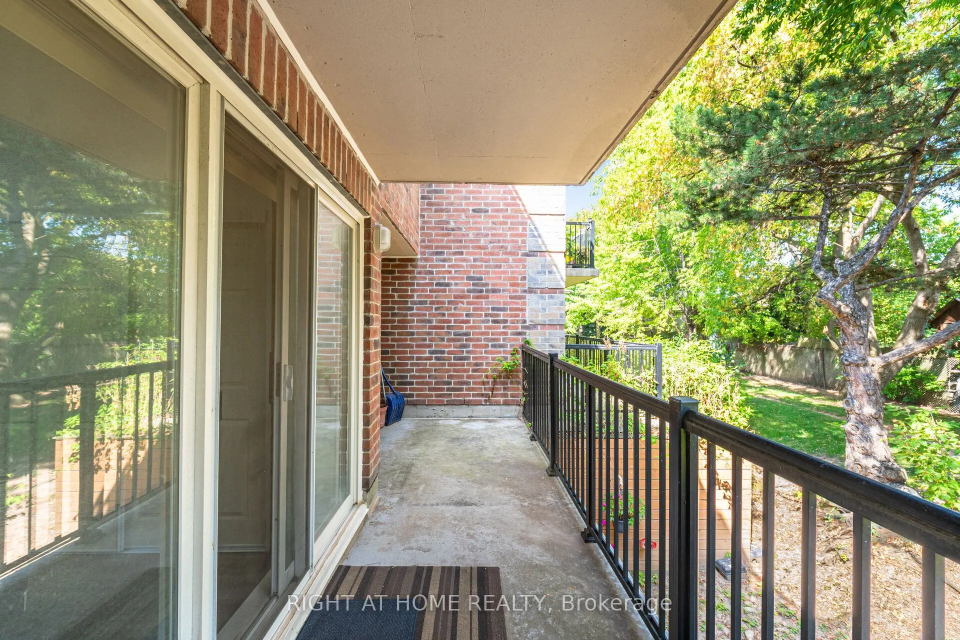 95 George Appleton Way, #2178