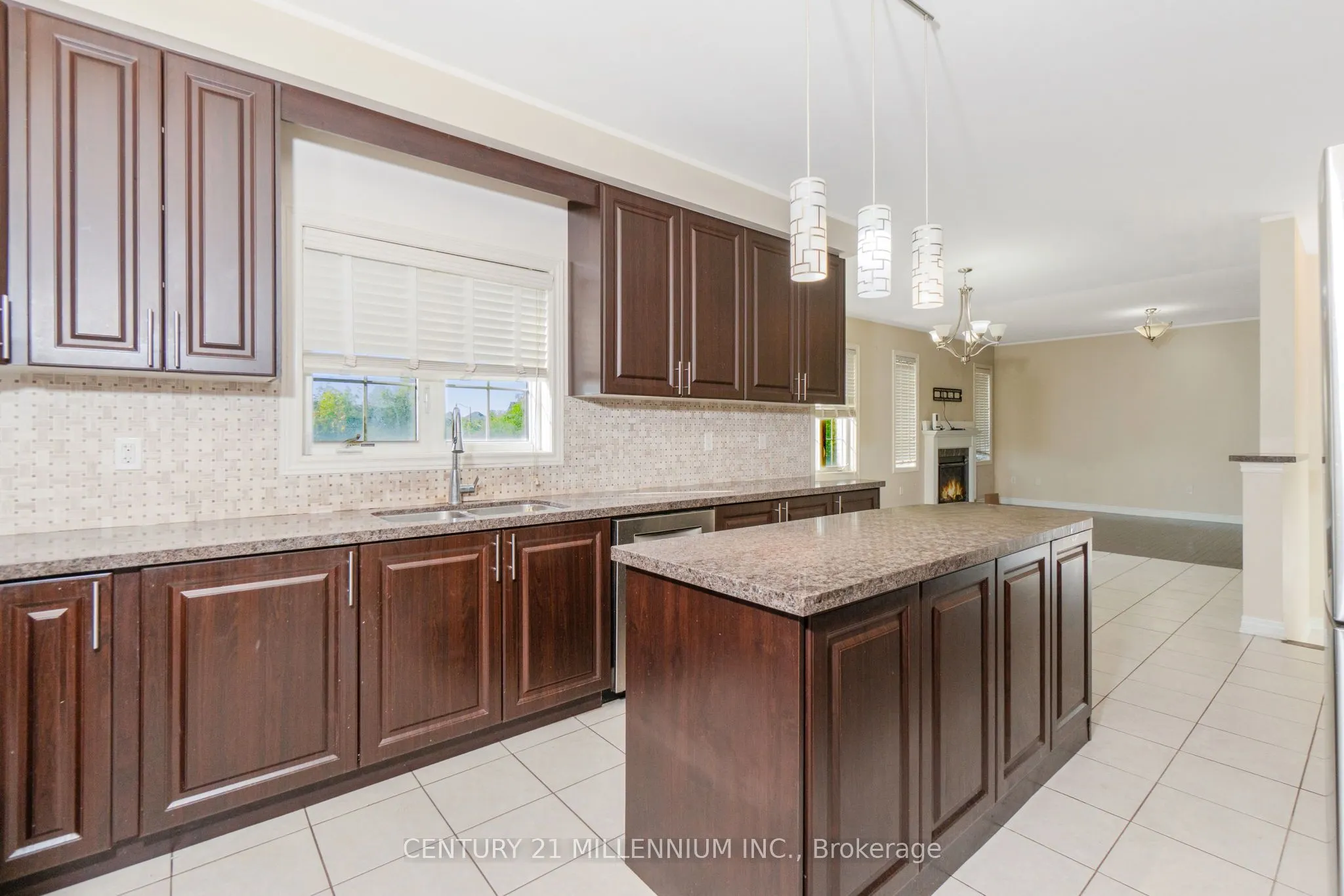 6 Ashfield Place S