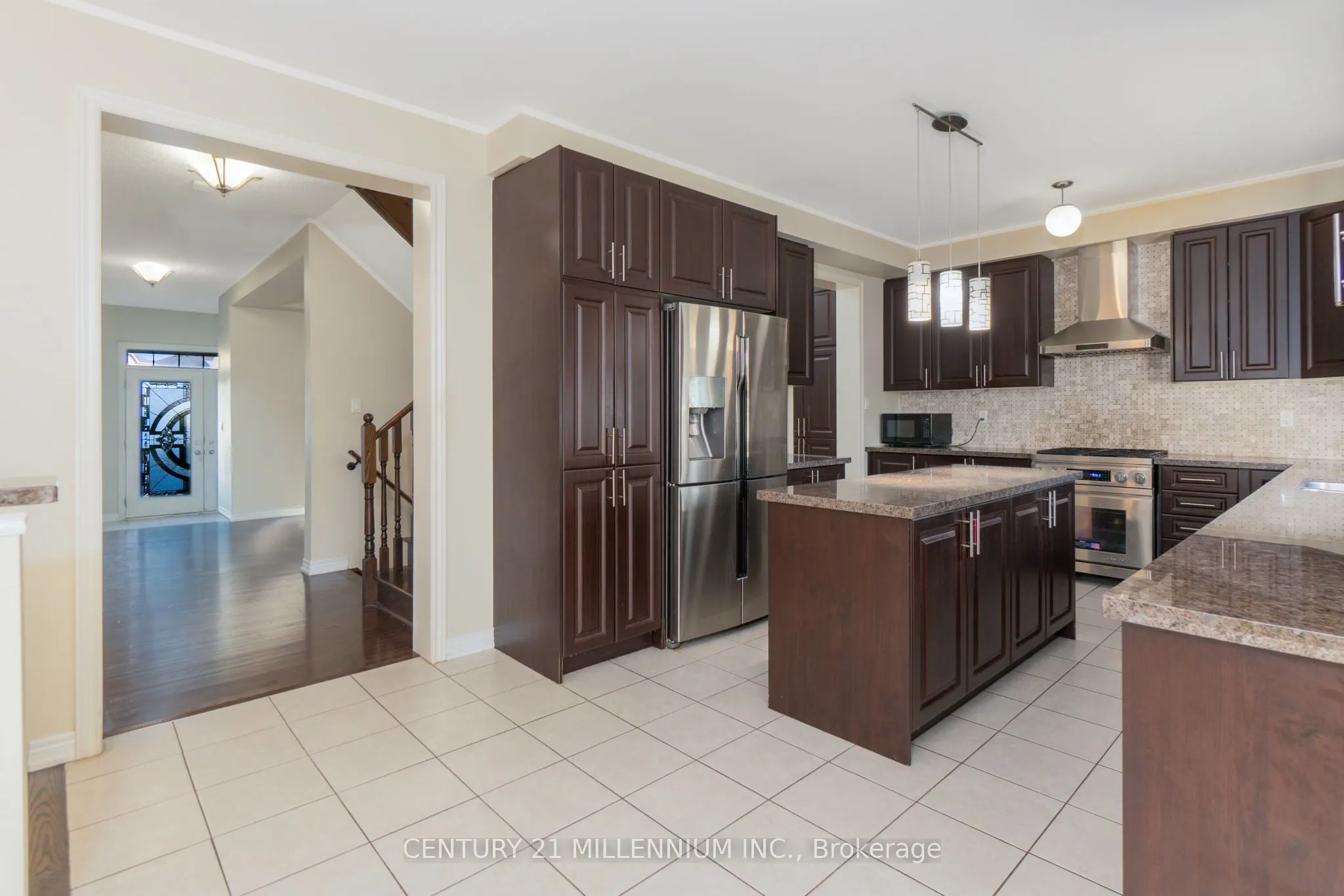 6 Ashfield Place S