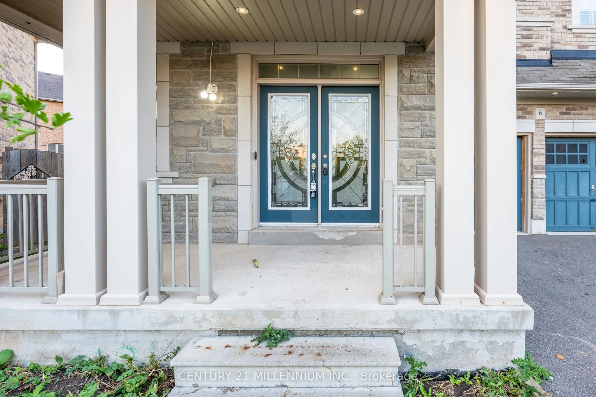 6 Ashfield Place S