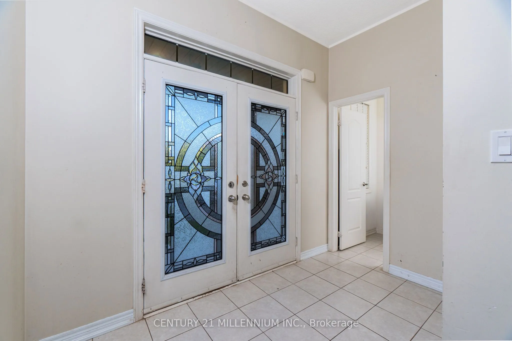 6 Ashfield Place S