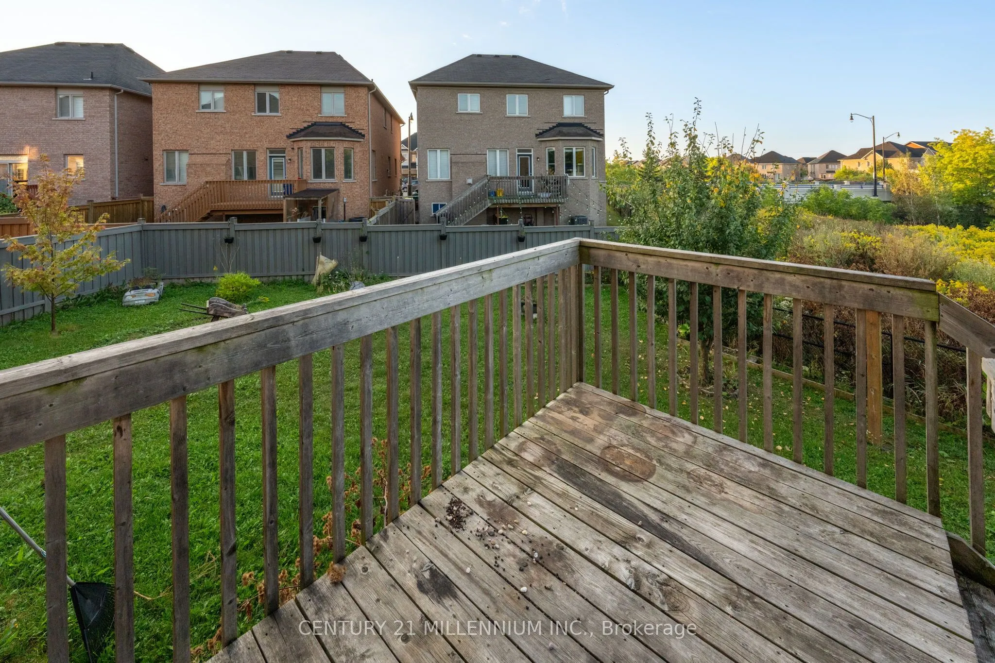 6 Ashfield Place S