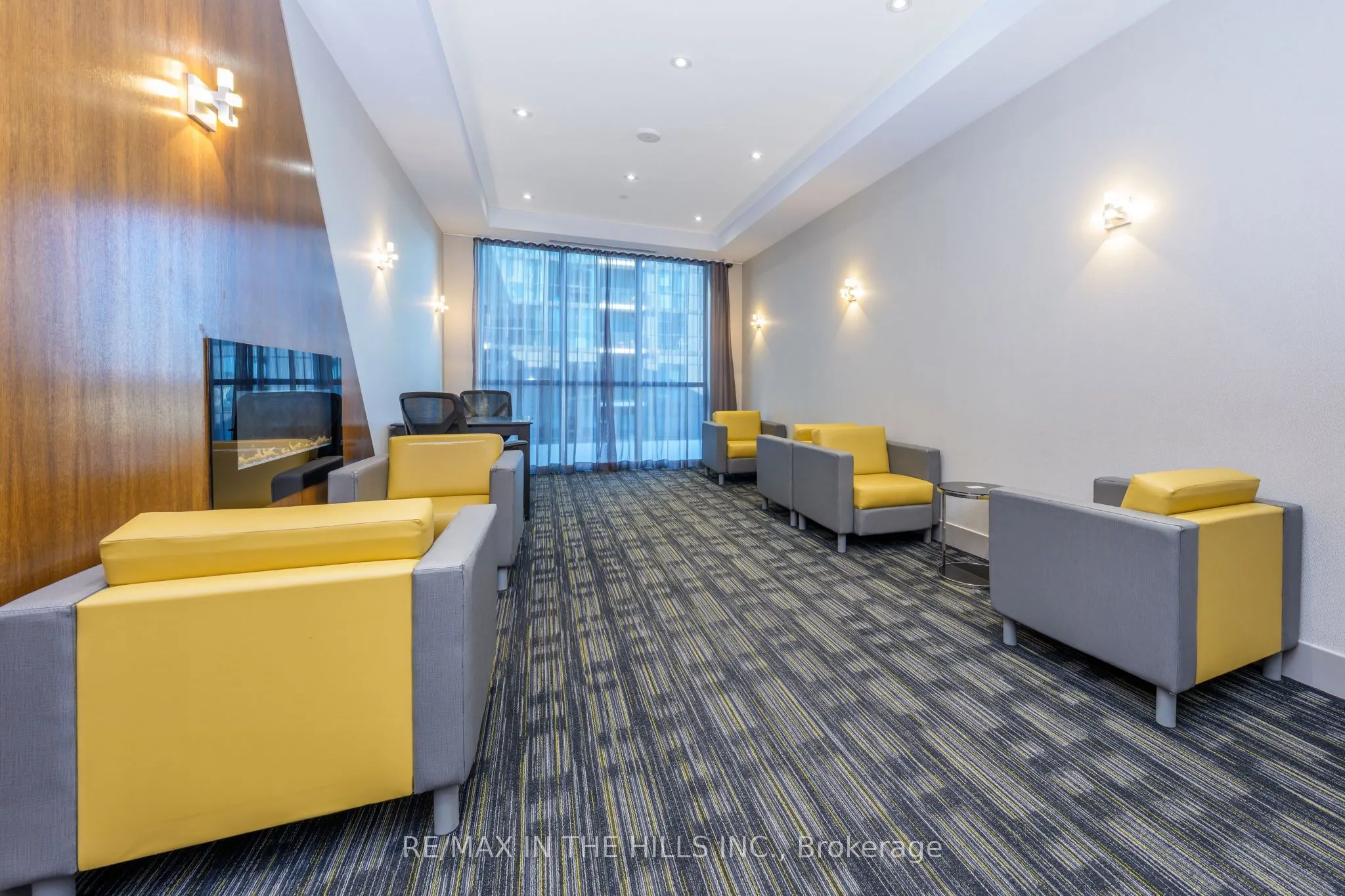 55 Eglinton Avenue W, #2007