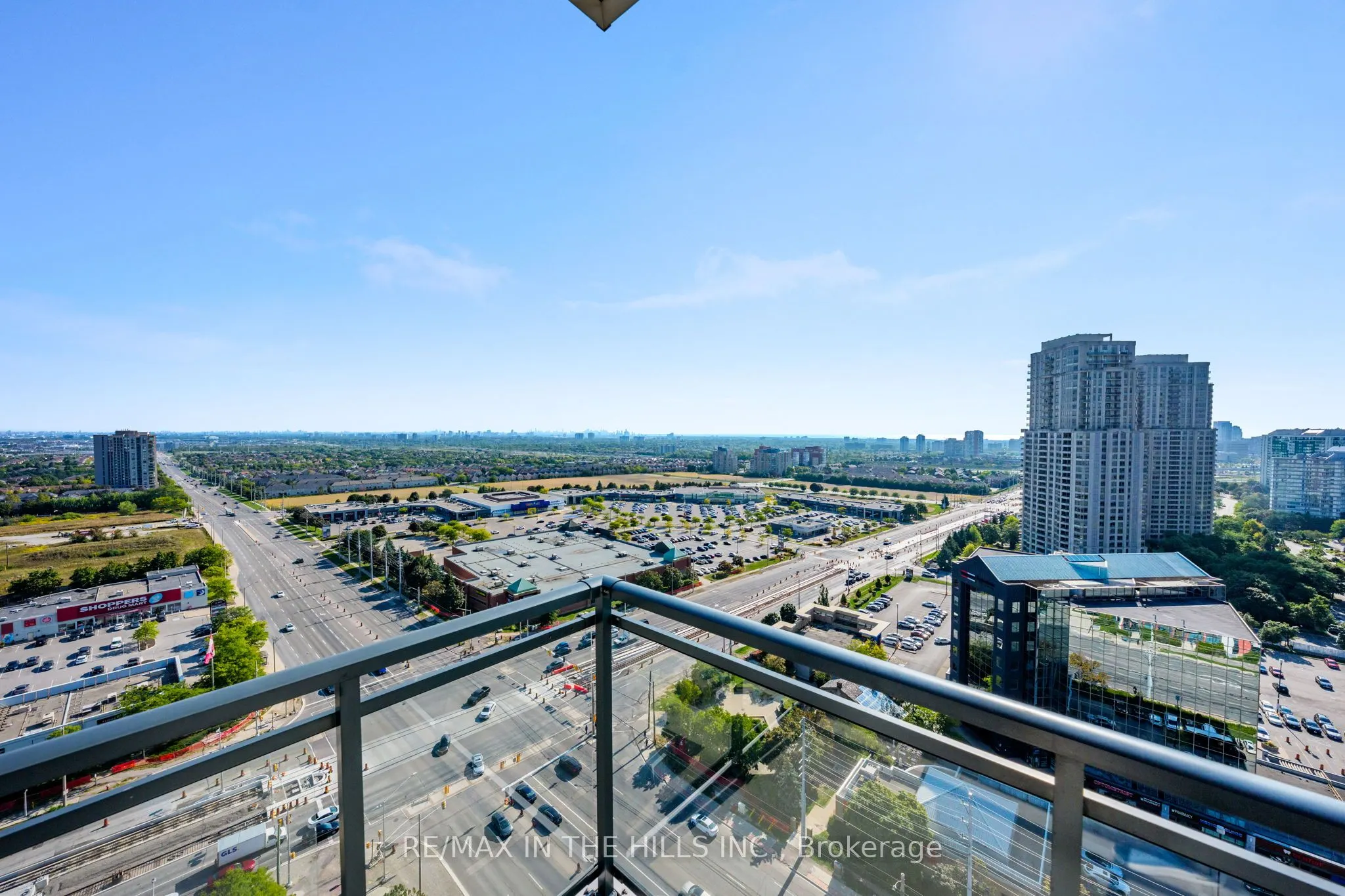 55 Eglinton Avenue W, #2007