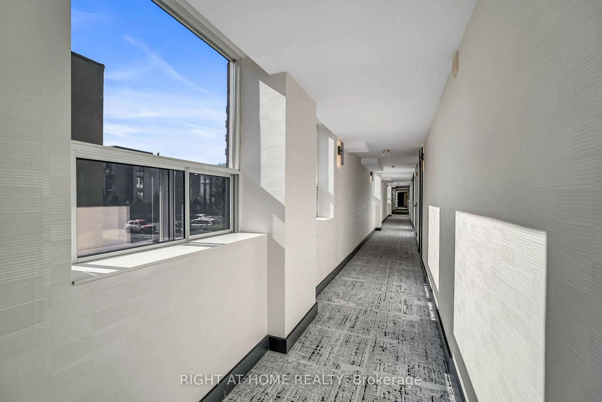 4198 Dundas Street W, #205