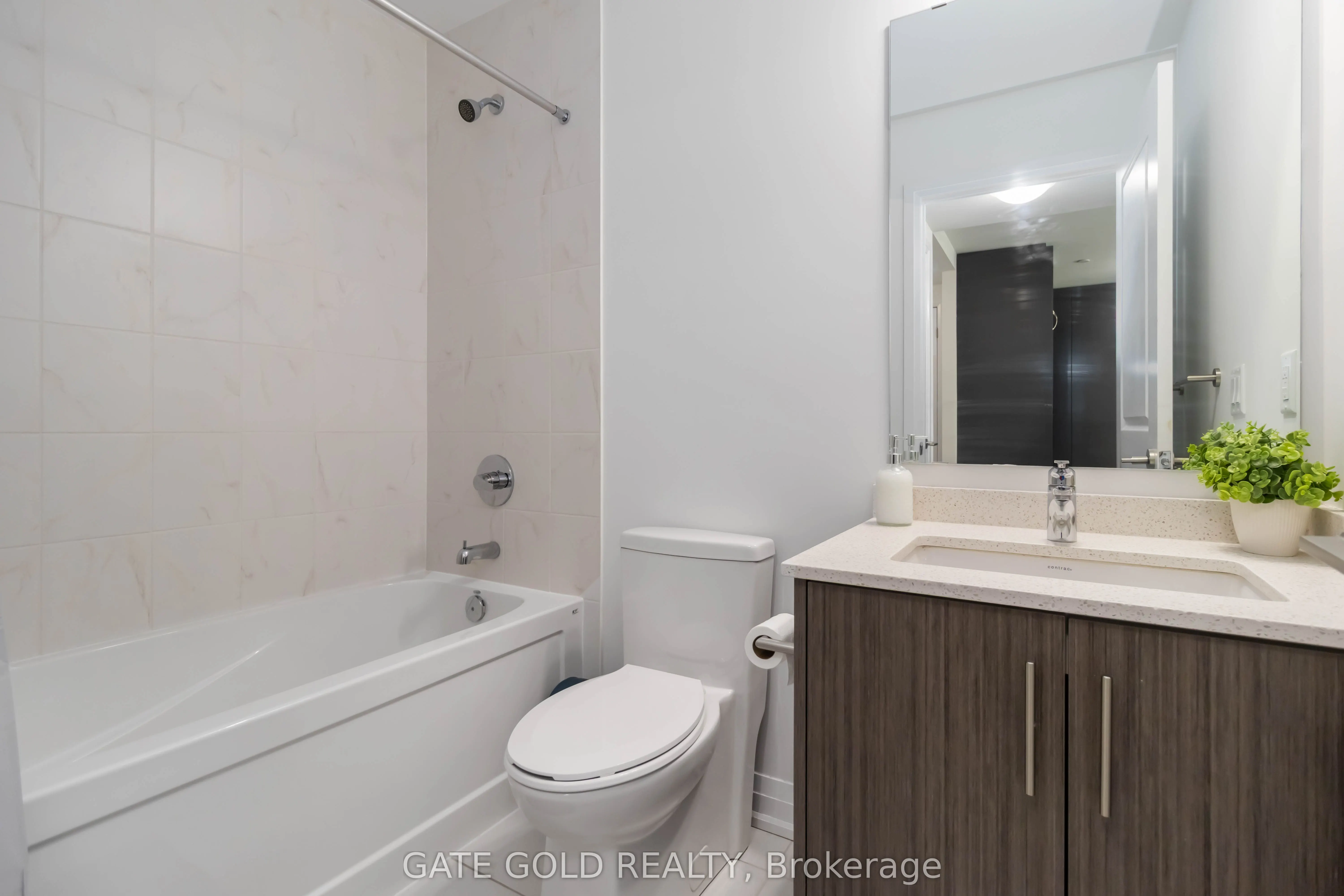 95 Attmar Drive, #206